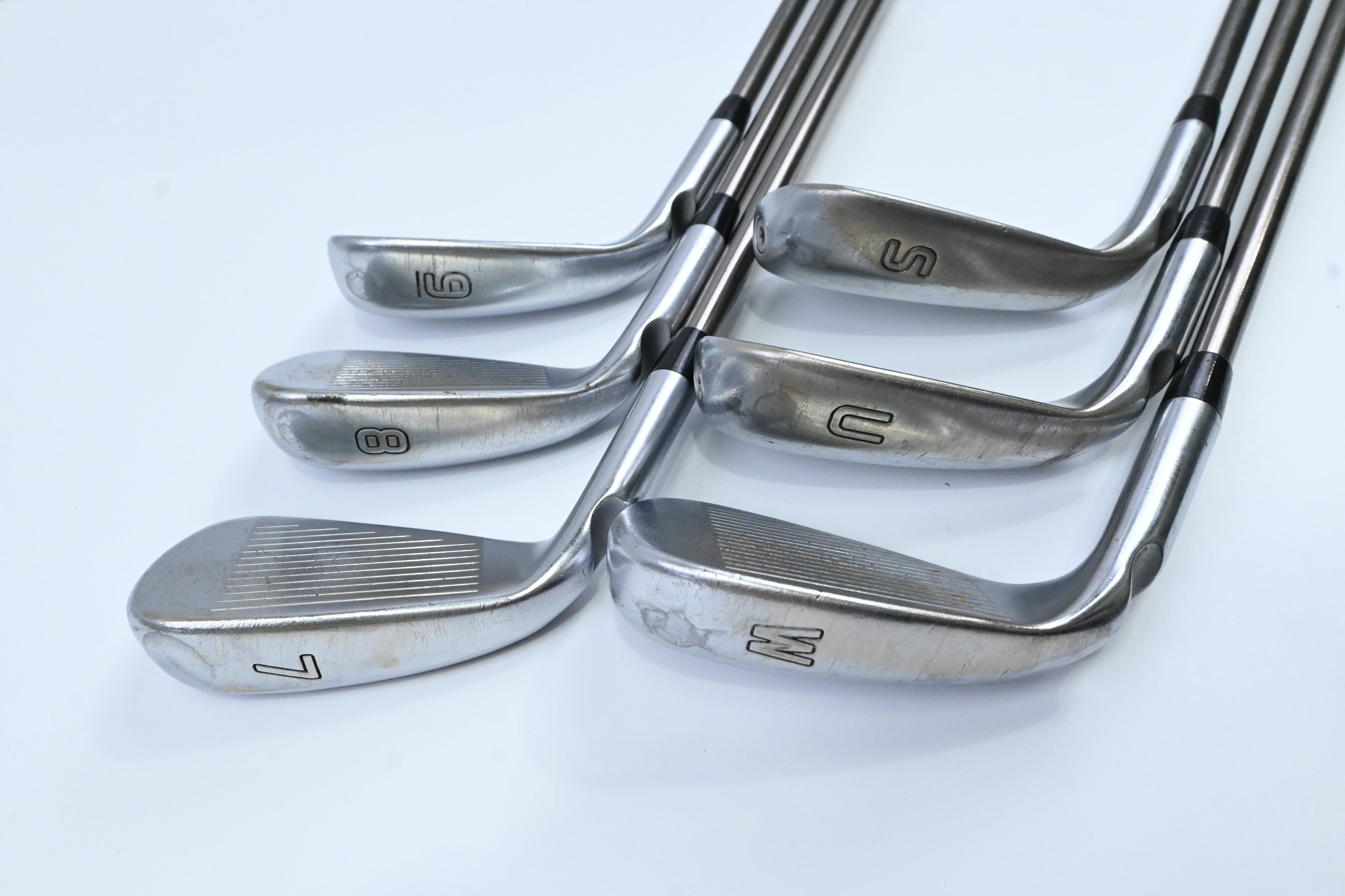 Ping G700 Irons / 7-PW+UW+SW / Blue Dot / Regular Flex UST Recoil ES 780 Shafts