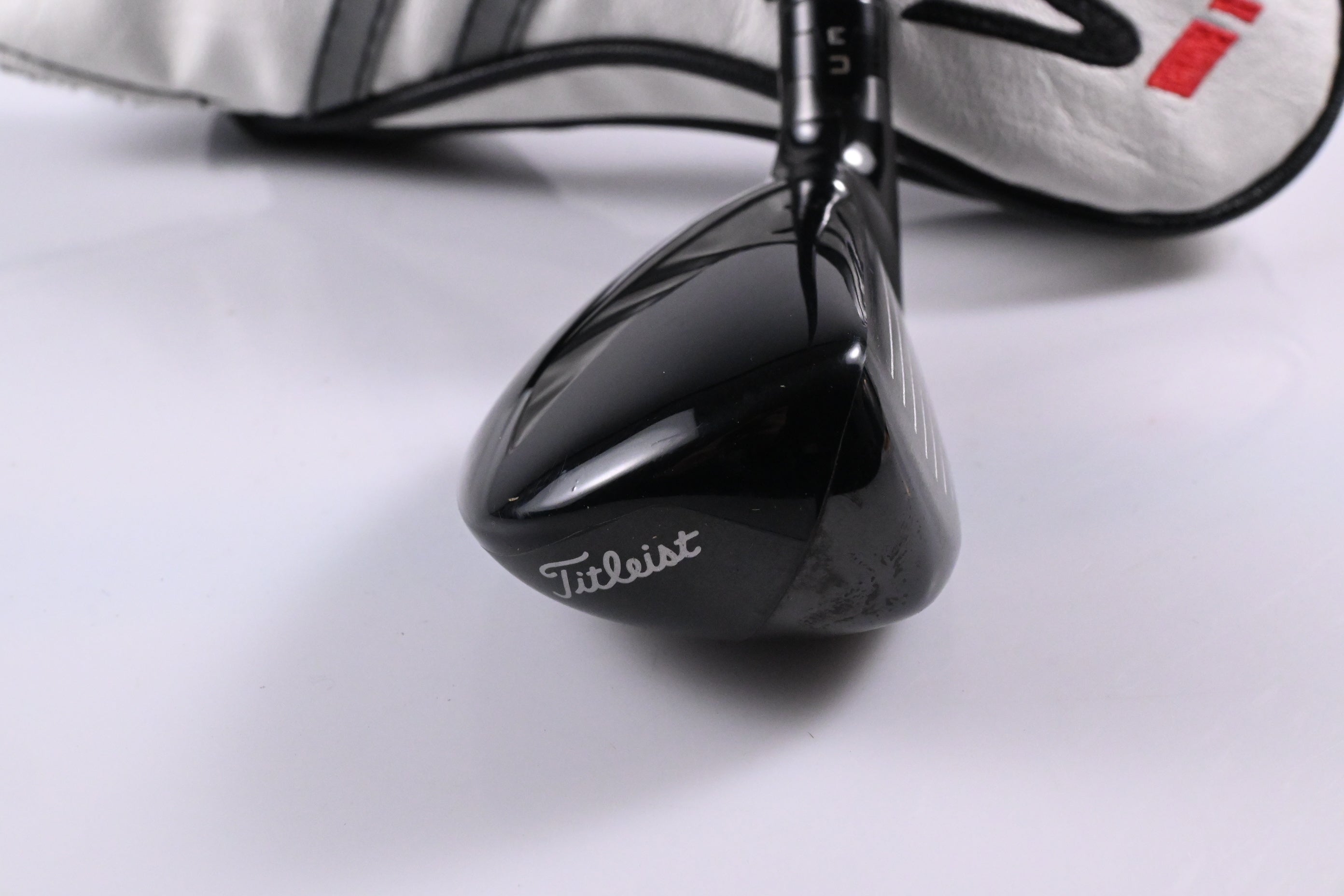 Titleist TSi3 #2 Hybrid / 18 Degree / Stiff Flex Tensei AV White Raw 90 Shaft