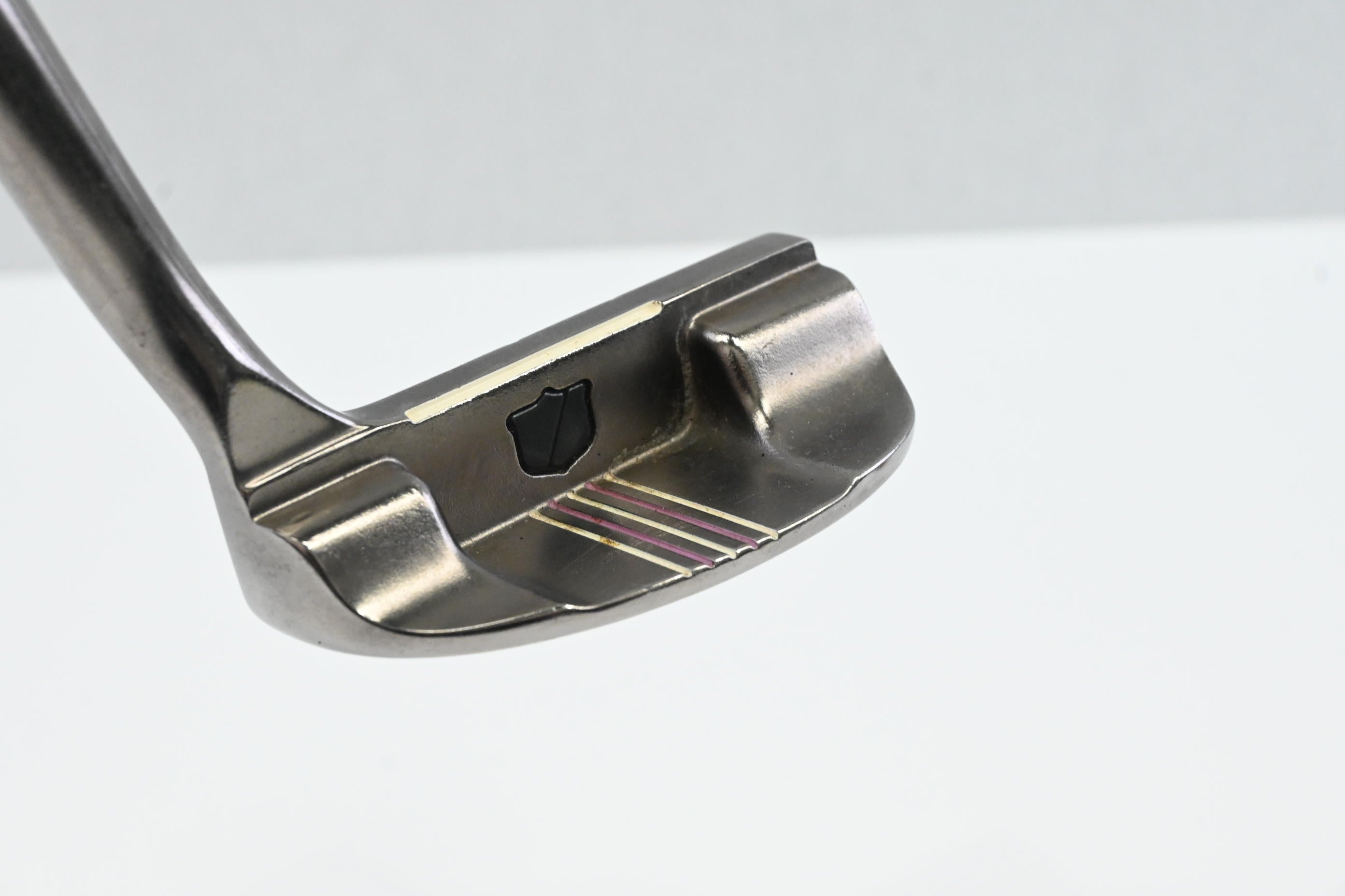 Ladies Wilson 8800 Series Luxe Putter / 32 Inch
