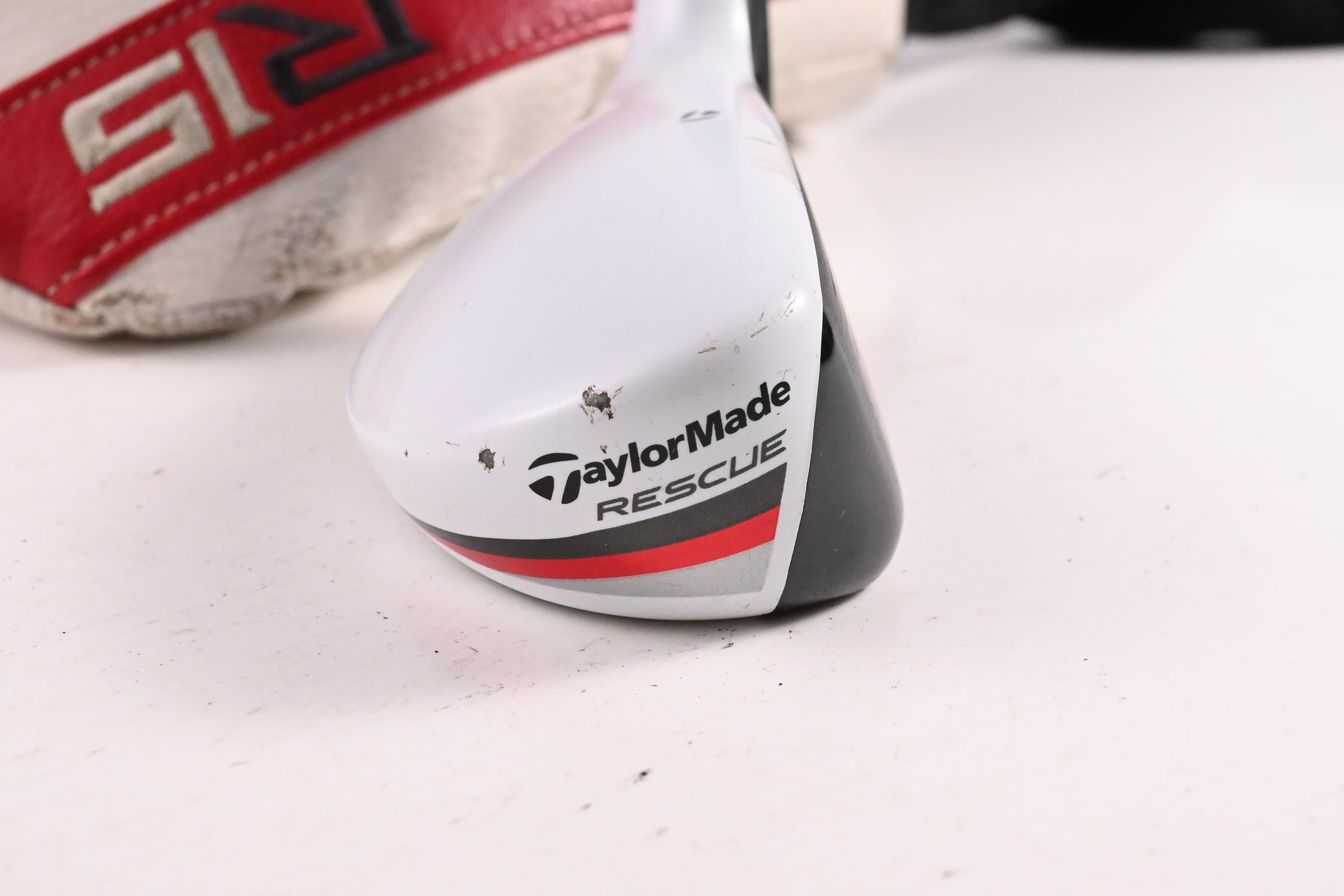 Taylormade R15 #3 Hybrid / 19 Degree / Regular Flex Fujikura Speeder 77 Shaft