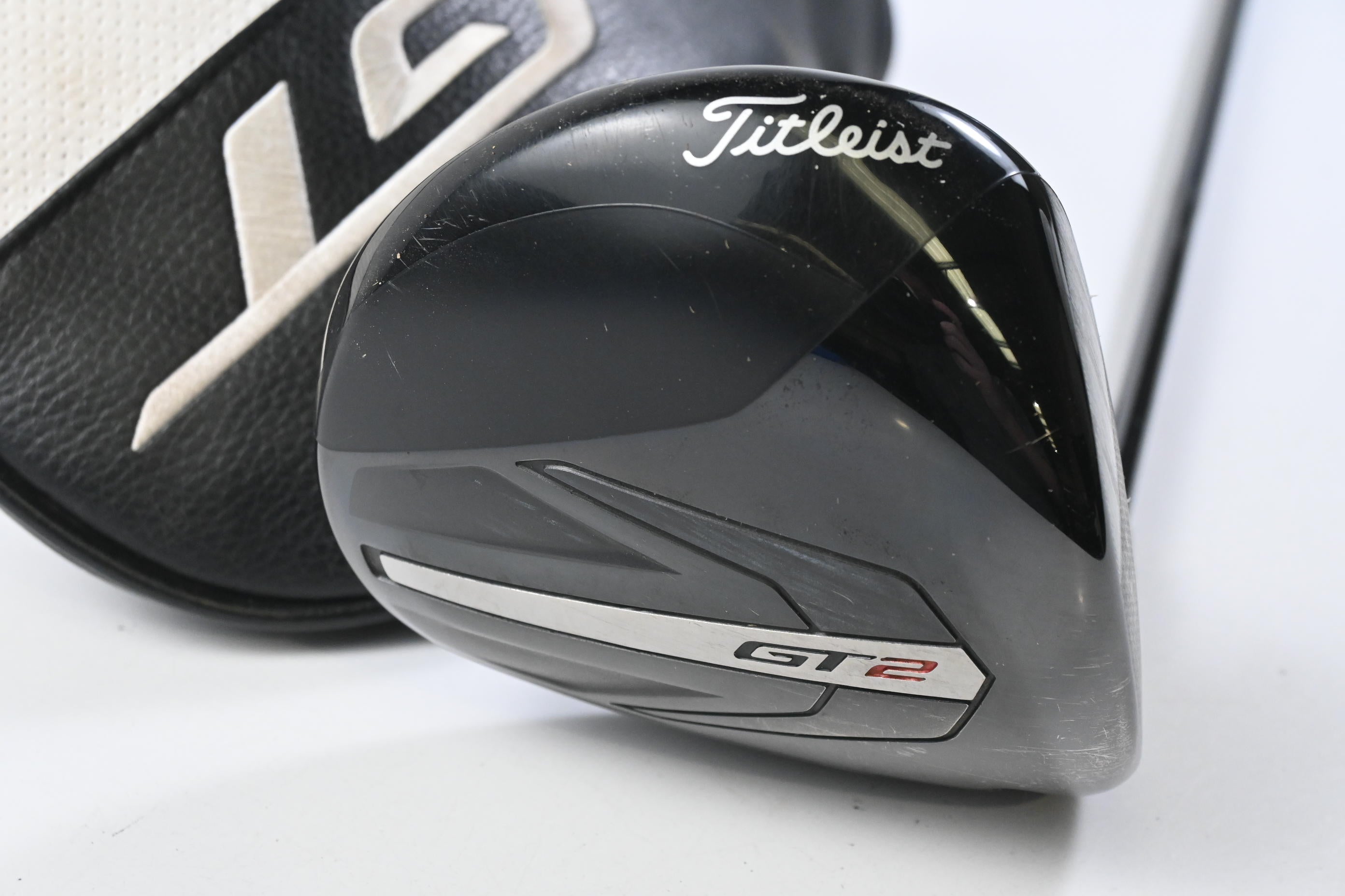 Titleist GT2 Driver / 10 Degree / Regular Flex Kuro Kage Black Series 55 Shaft