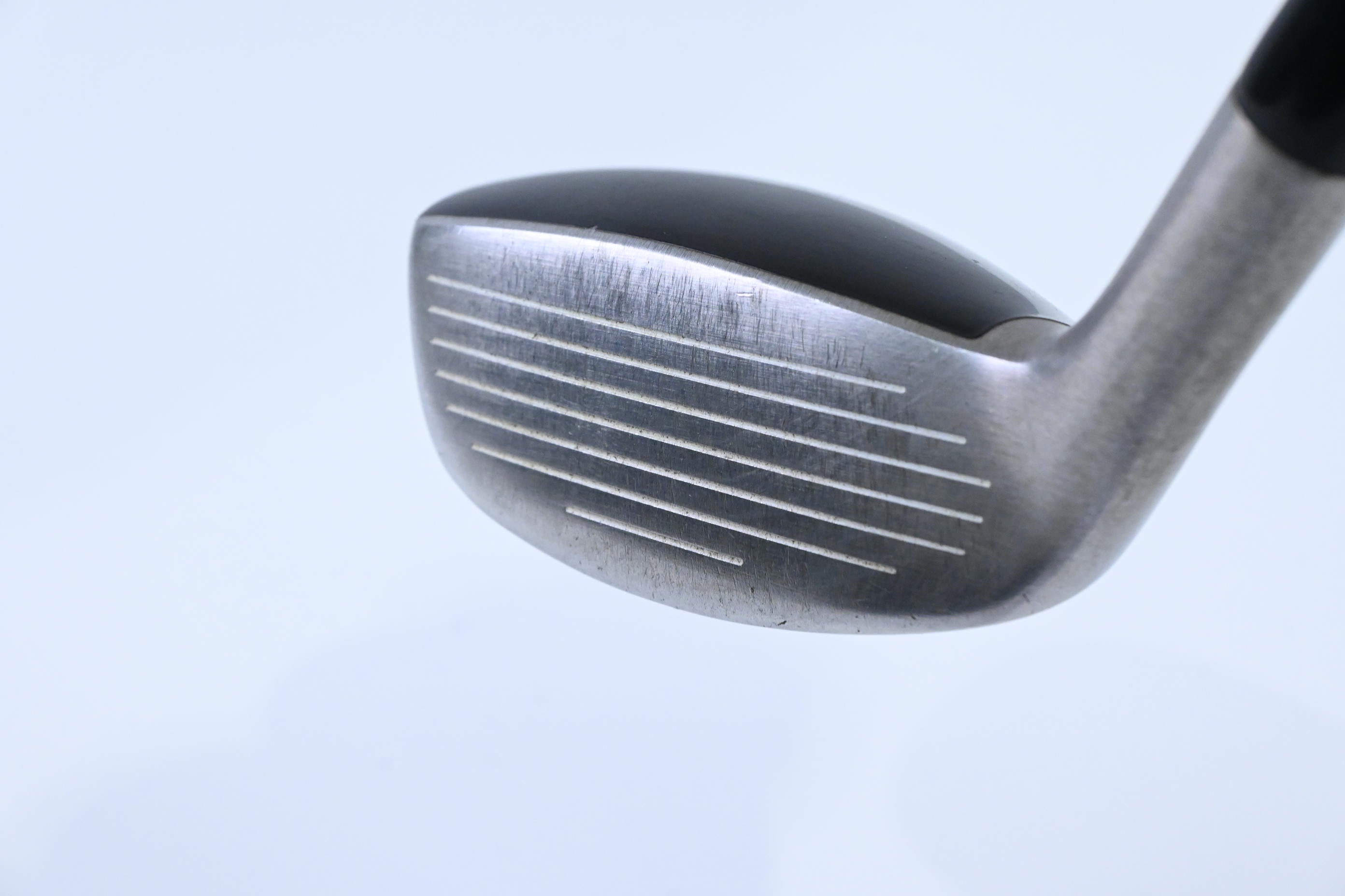 Titleist 585.H #3 Hybrid / 21 Degree / Regular Flex Titleist 4175 Shaft
