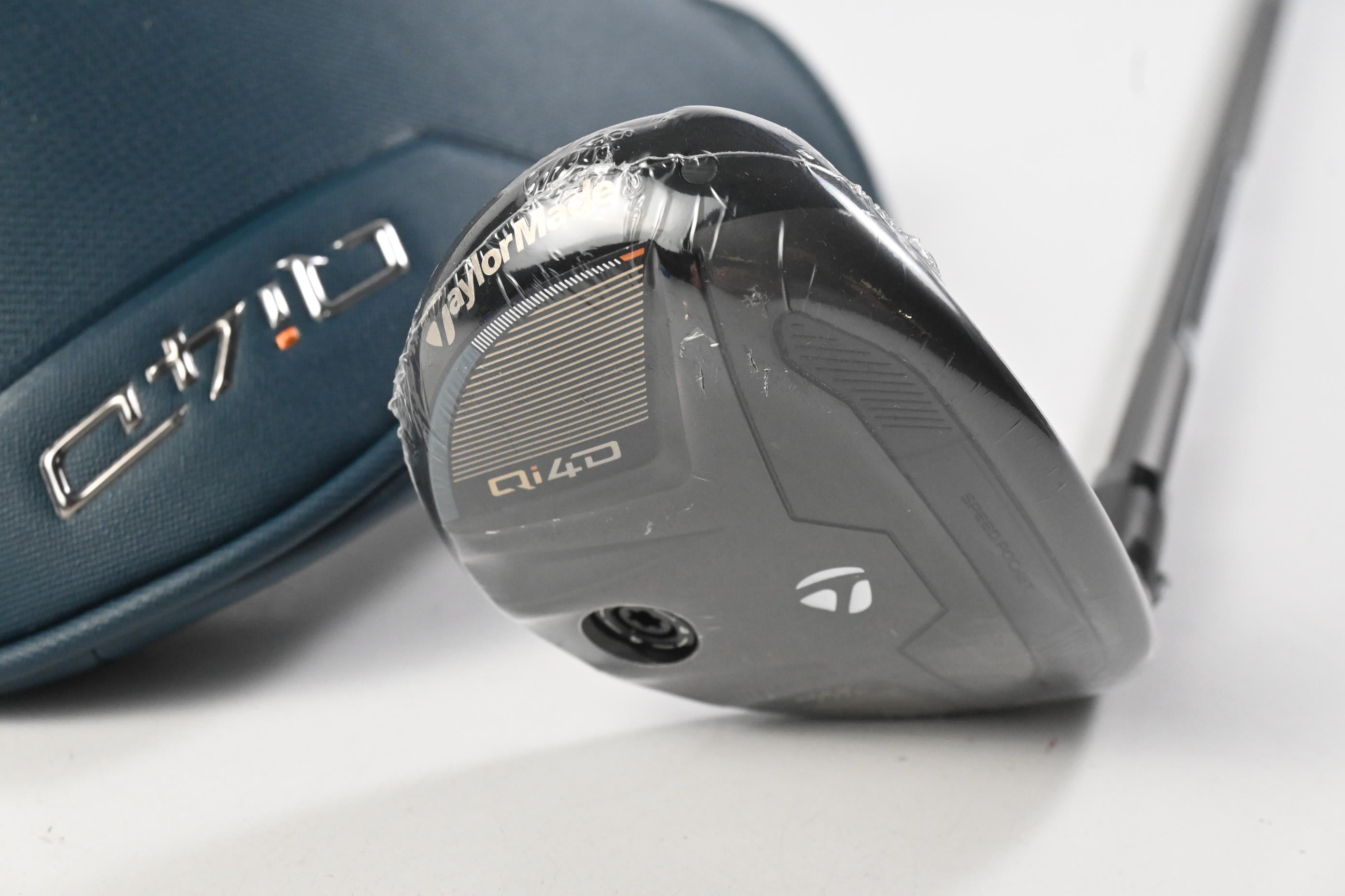 Taylormade Qi4D Max Lite #5 Hybrid / 26 Degree / Senior Flex Reax 45 Shaft