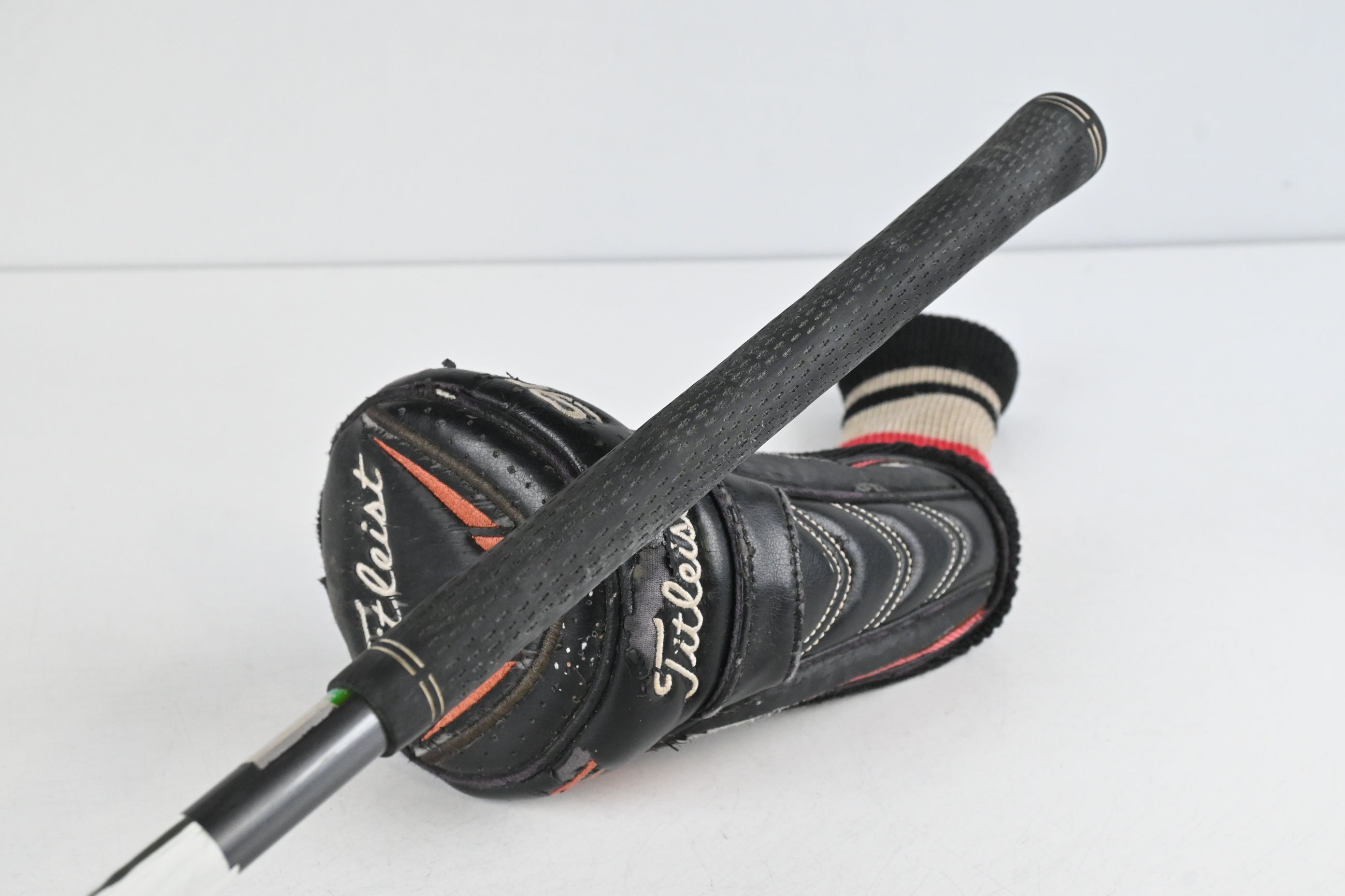 Titleist 913 F #3 Wood / 15 Degree / Stiff Flex Aldila RIP Phenom 80 Shaft