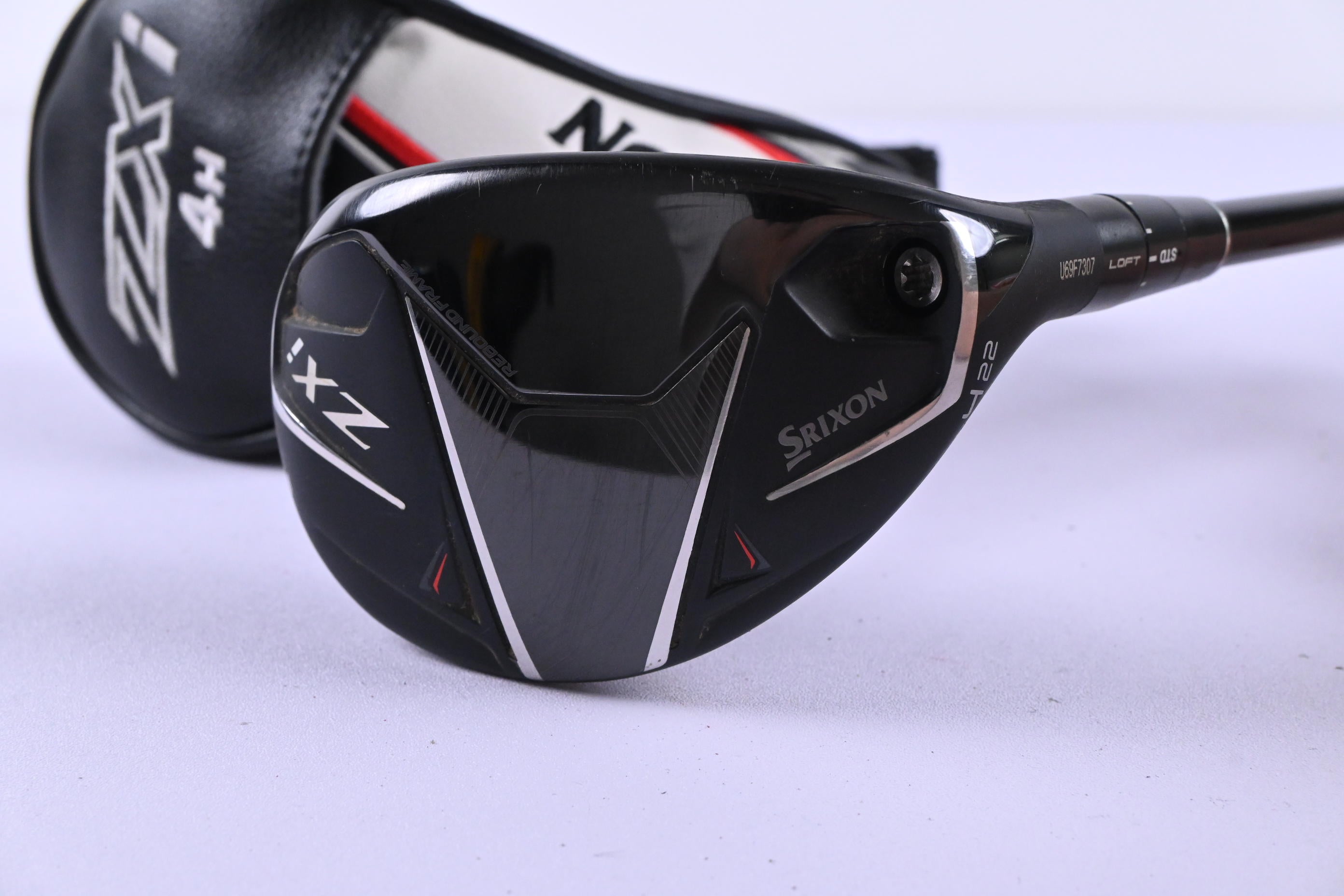 Srixon ZXi #4 Hybrid / 22 Degree / Regular Flex HZRDUS Smoke Red RDX 70 Shaft