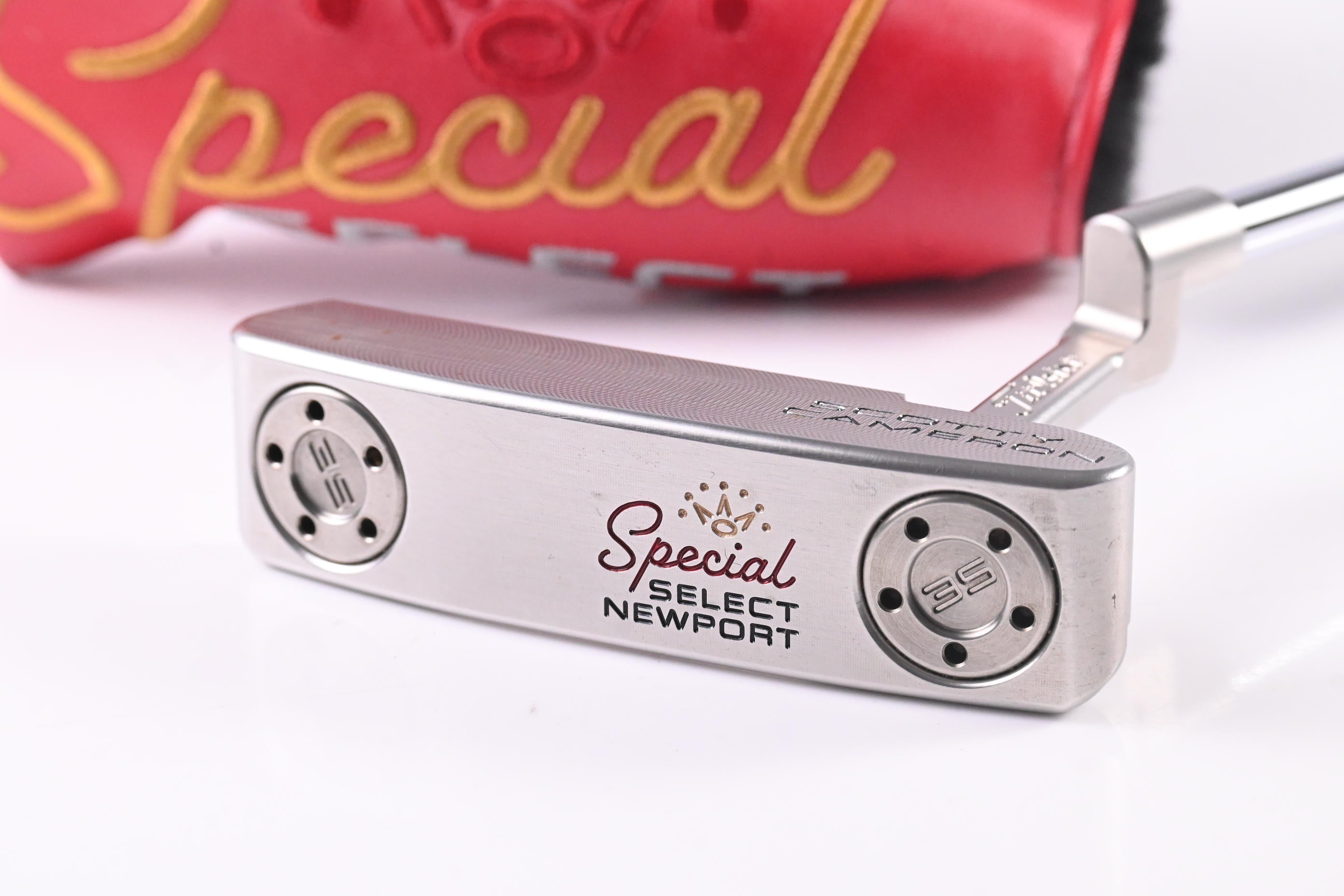 Scotty Cameron Special Select Newport Putter / 37 Inch