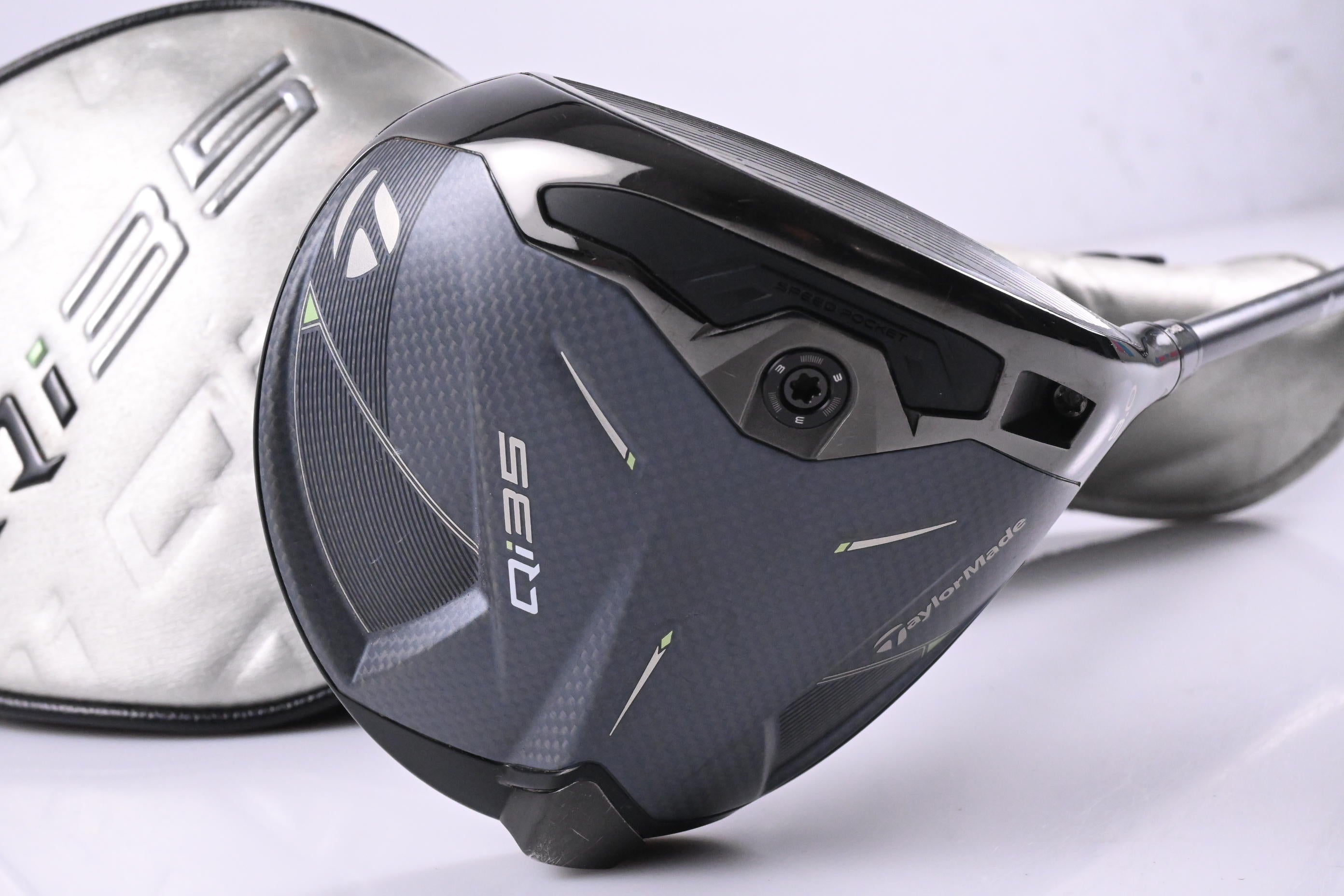 Taylormade Qi35 Driver / 9 Degree / Stiff Flex Project X Cypher 2.0 50 Shaft