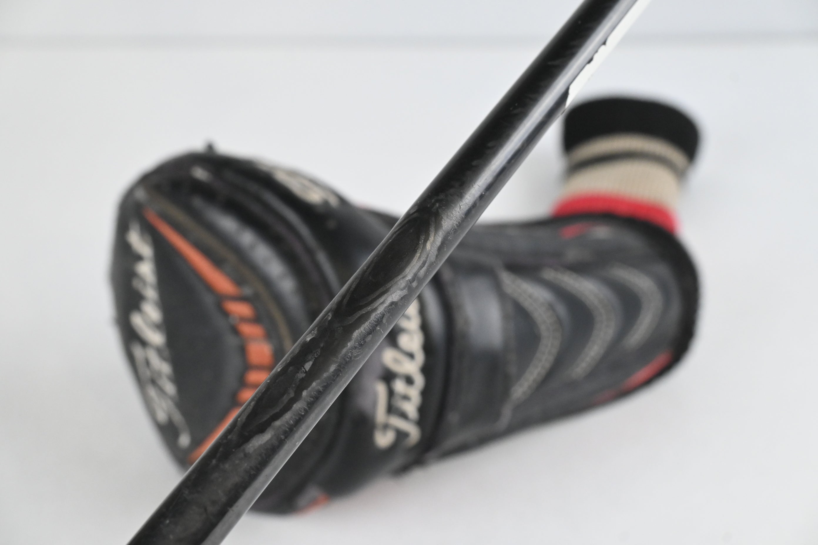 Titleist 913 F #3 Wood / 15 Degree / Stiff Flex Aldila RIP Phenom 80 Shaft