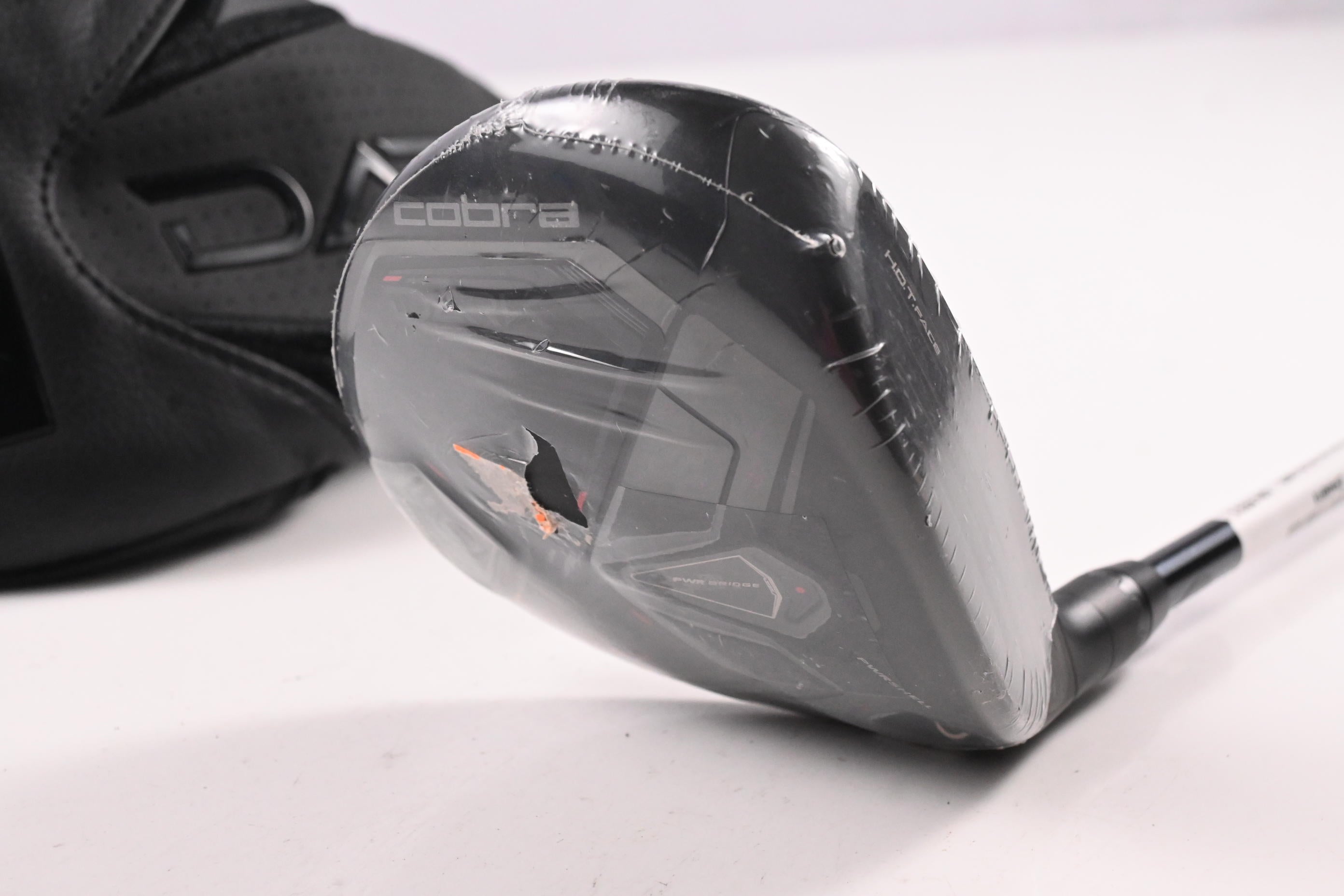 Cobra Darkspeed Max #3 Wood / 15.5 Degree / Regular Flex UST LinQ Red 5 M40X