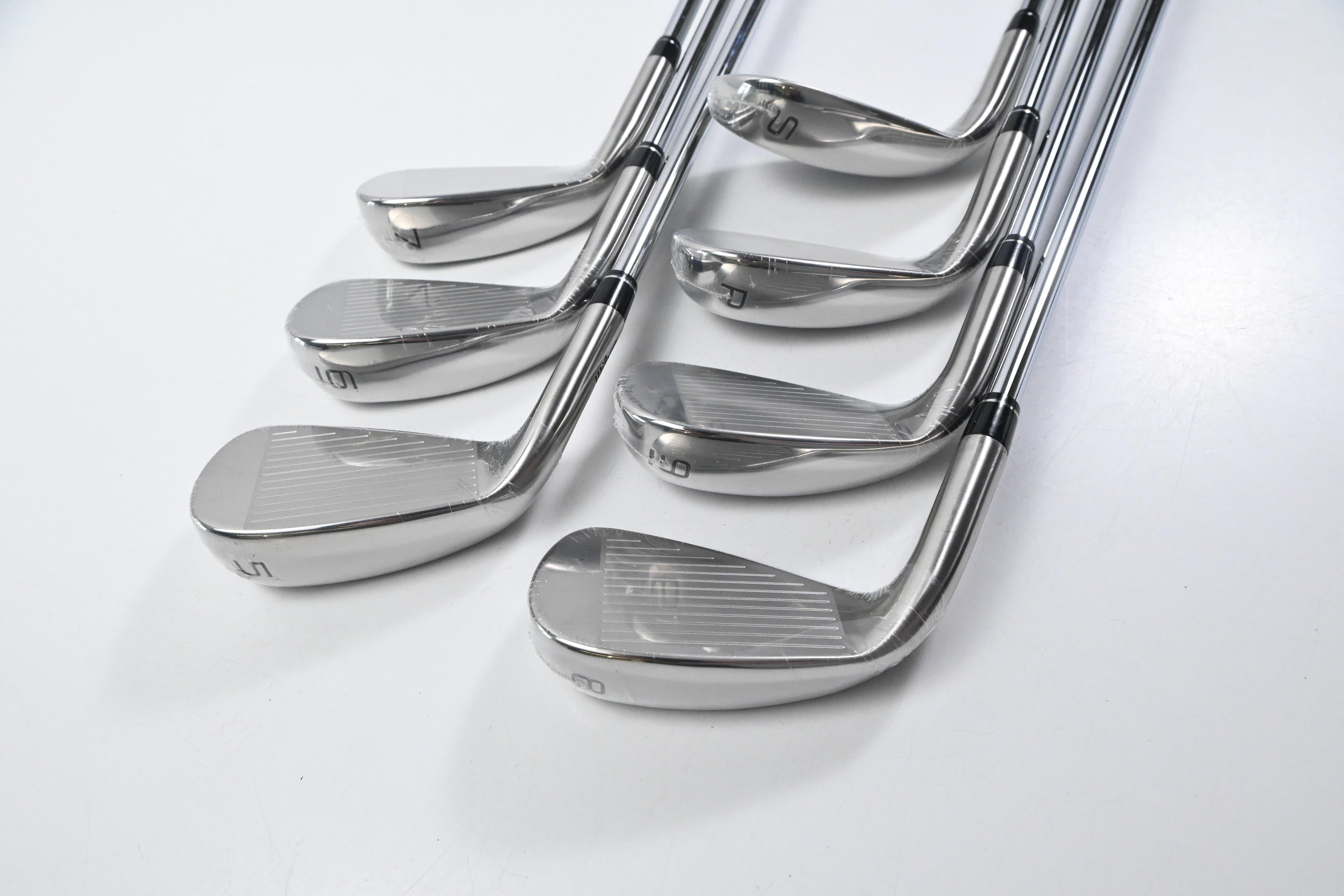 Wilson DYNAPWR Max 2025 Irons / 5-PW+SW / Regular Flex KBS Max HL Shafts