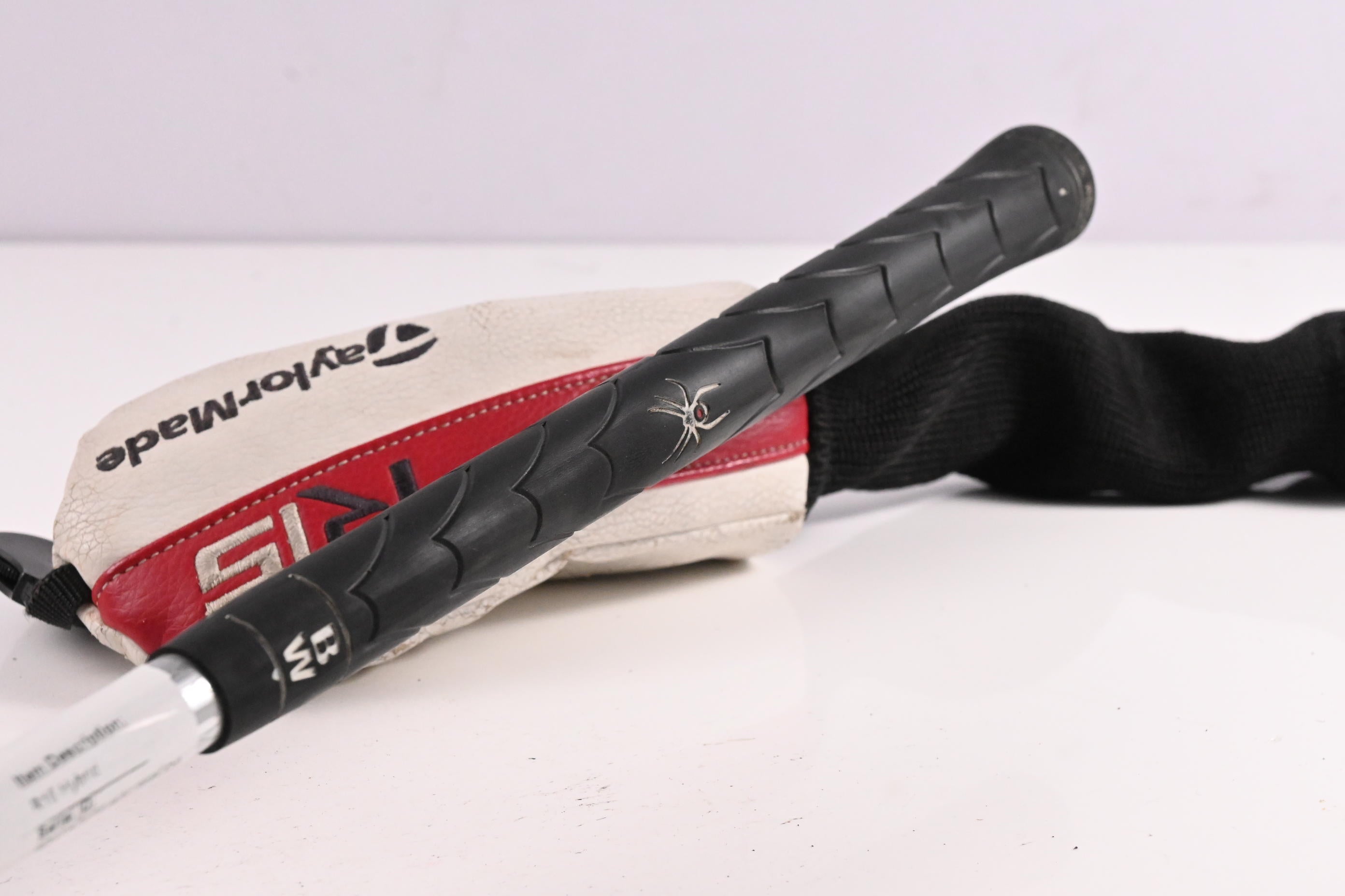 Taylormade R15 #3 Hybrid / 19 Degree / Regular Flex Fujikura Speeder 77 Shaft