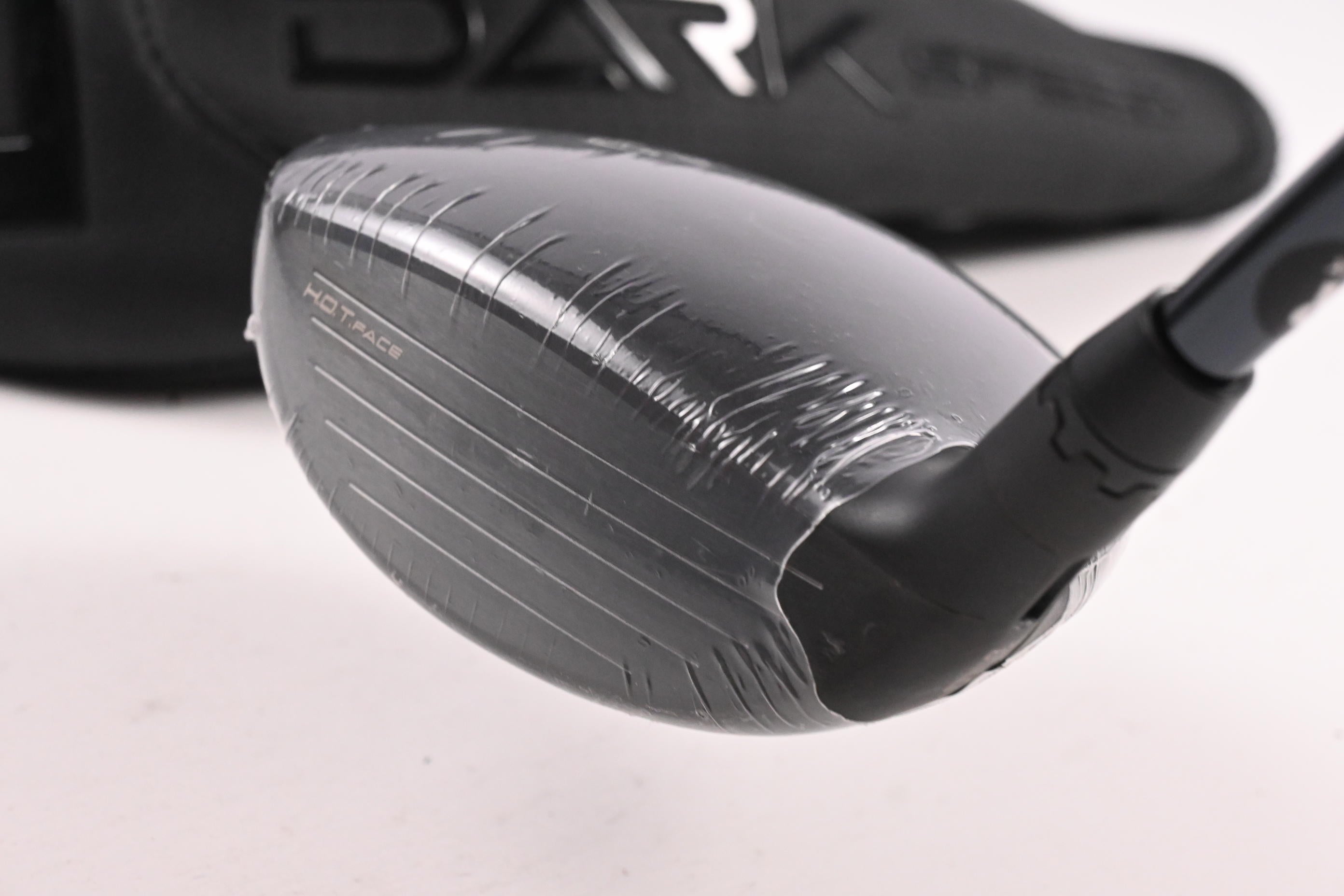 Cobra Darkspeed Max #3 Wood / 15.5 Degree / Regular Flex UST LinQ Red 5 M40X