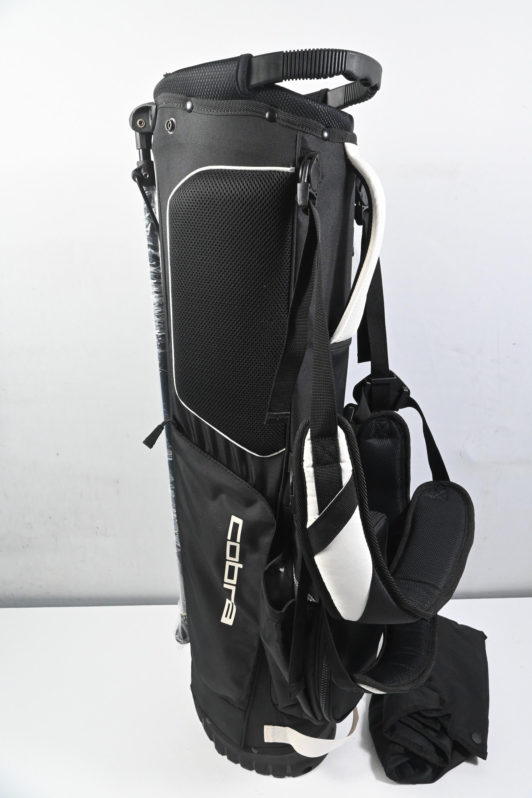 Cobra Ultralight 2 Stand Bag / 3-Way Divider / Black, White