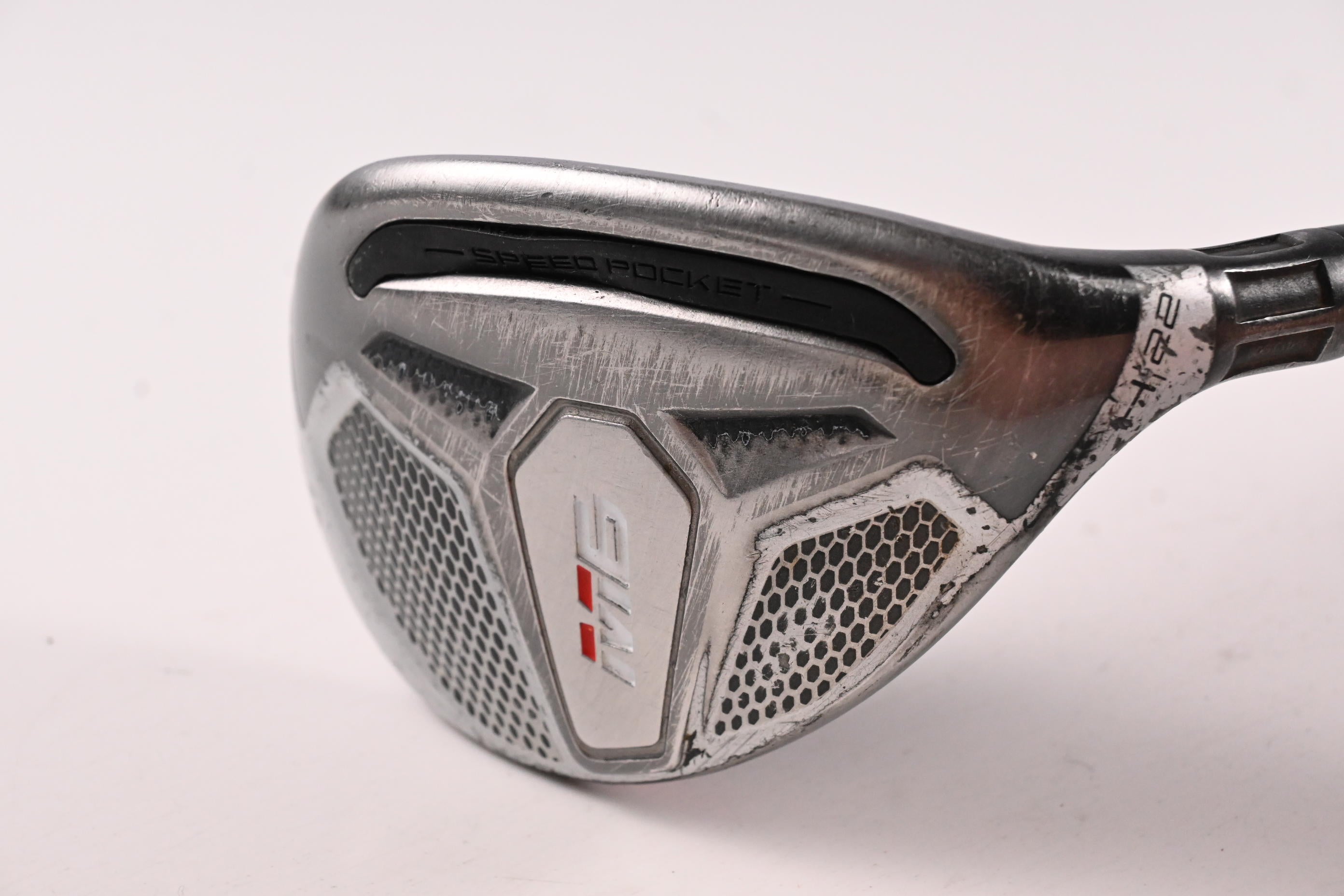 Taylormade M6 #4 Hybrid / 22 Degree / Regular Flex Fujikura Atmos Orange 6