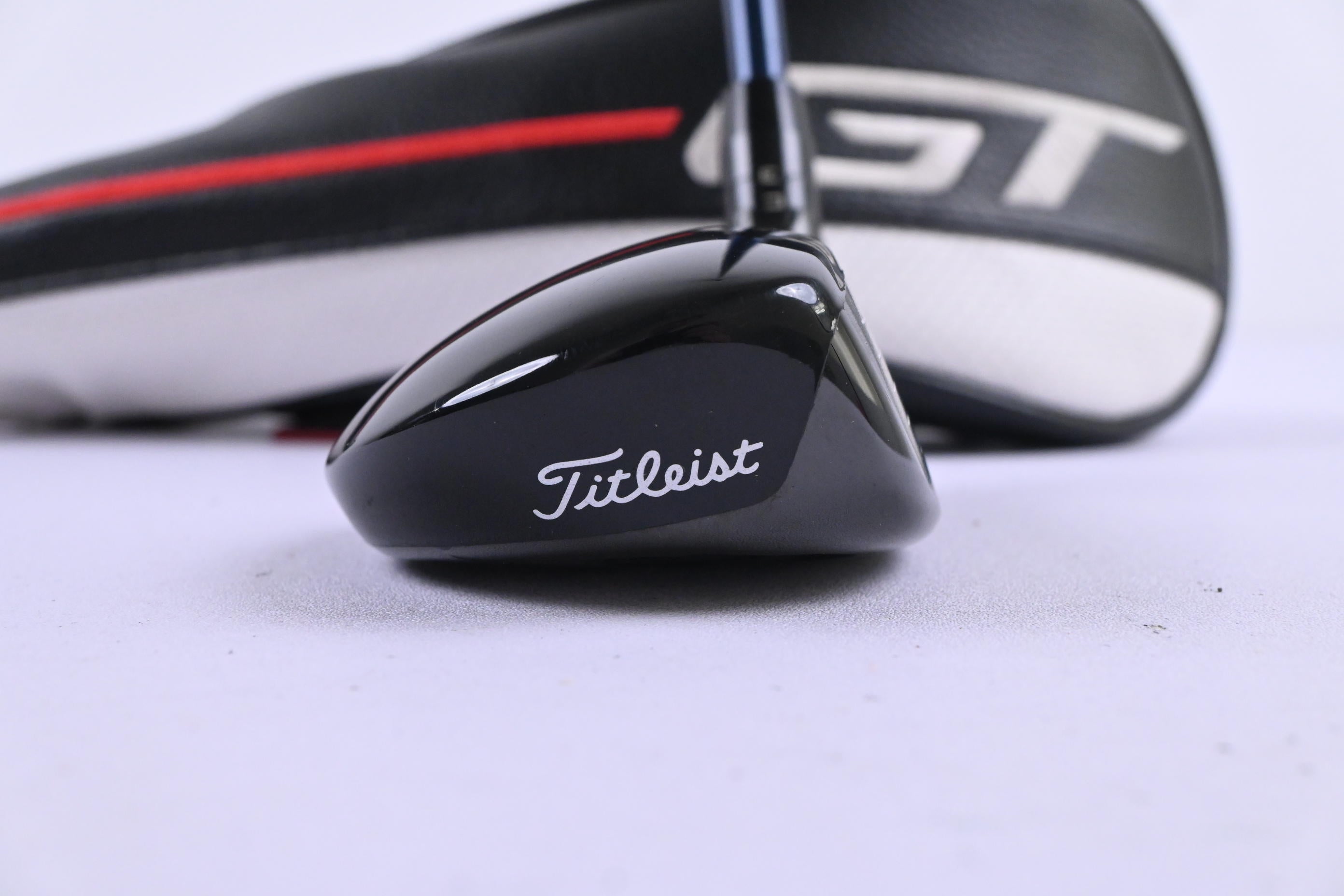 Titleist GT2 #4 Hybrid / 21 Degree / Stiff Flex Fujikura Ventus Blue 6 Shaft