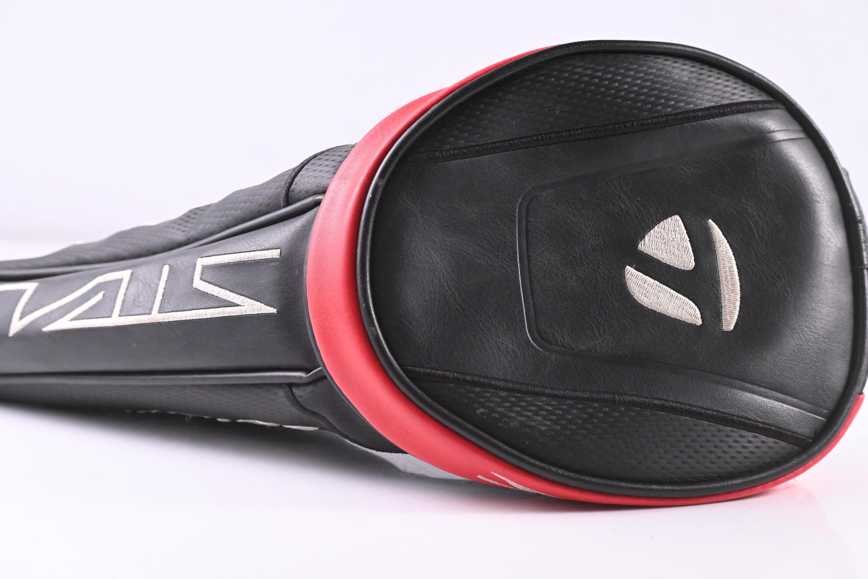 Taylormade Stealth Plus Driver / 9 Degree / Stiff Flex Fujikura Fit-On E 360