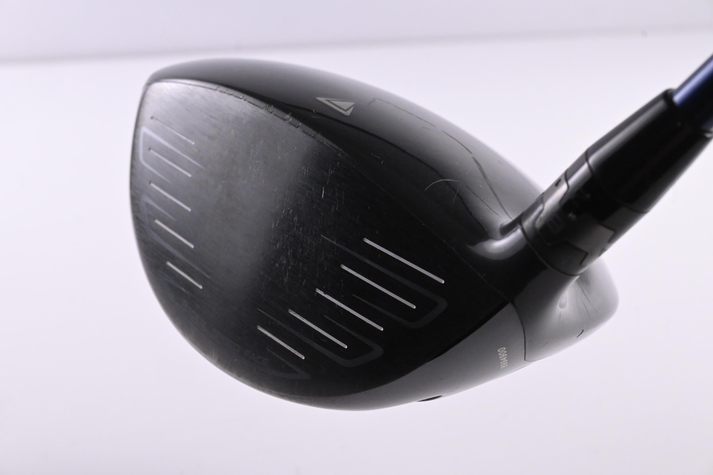 Titleist 917 D2 Driver / 9.5 Degree / Stiff Flex Diamana Kai`li 65 Shaft