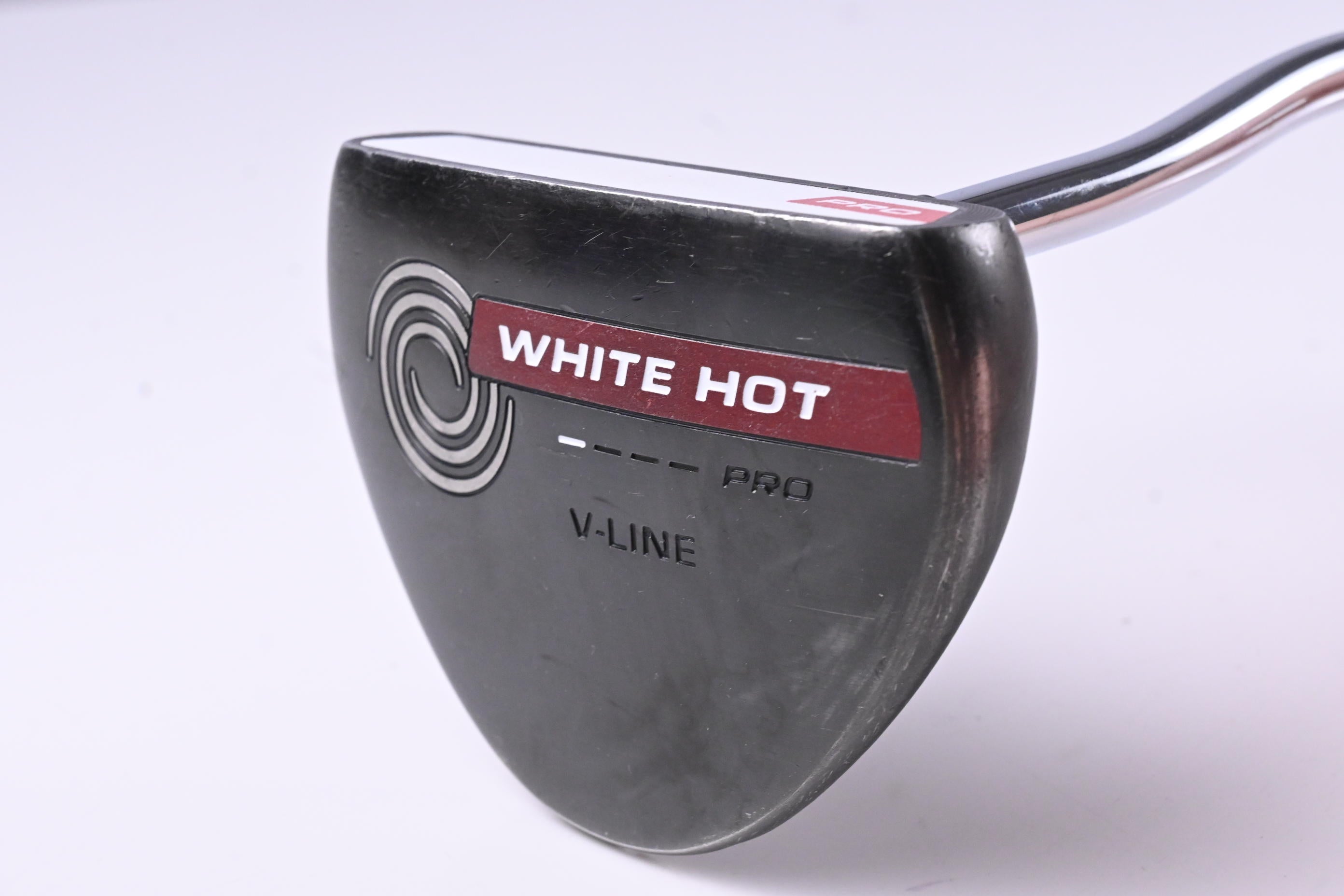 Odyssey White Hot Pro Black V-Line Putter / 34 Inch