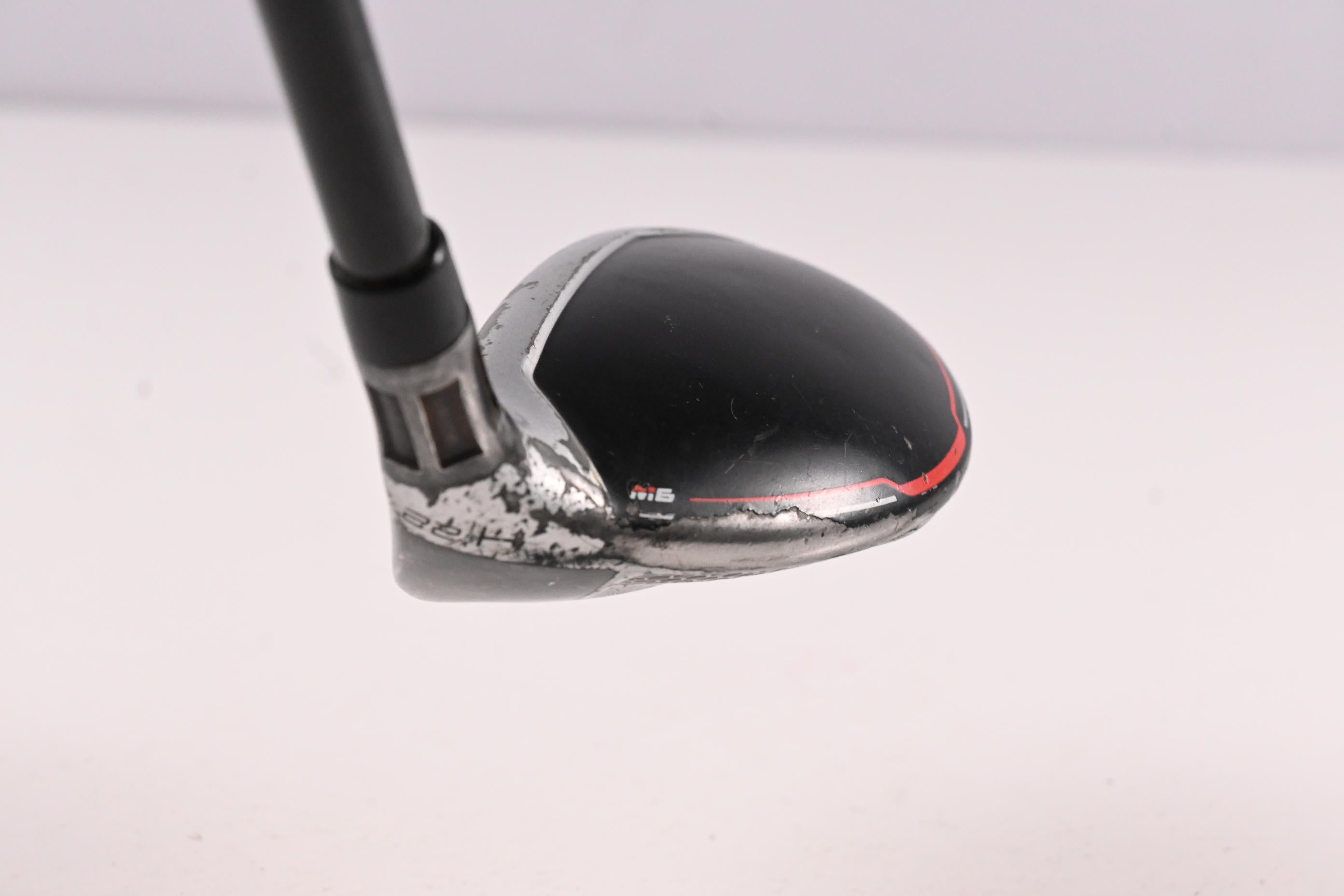 Taylormade M6 #4 Hybrid / 22 Degree / Regular Flex Fujikura Atmos Orange 6