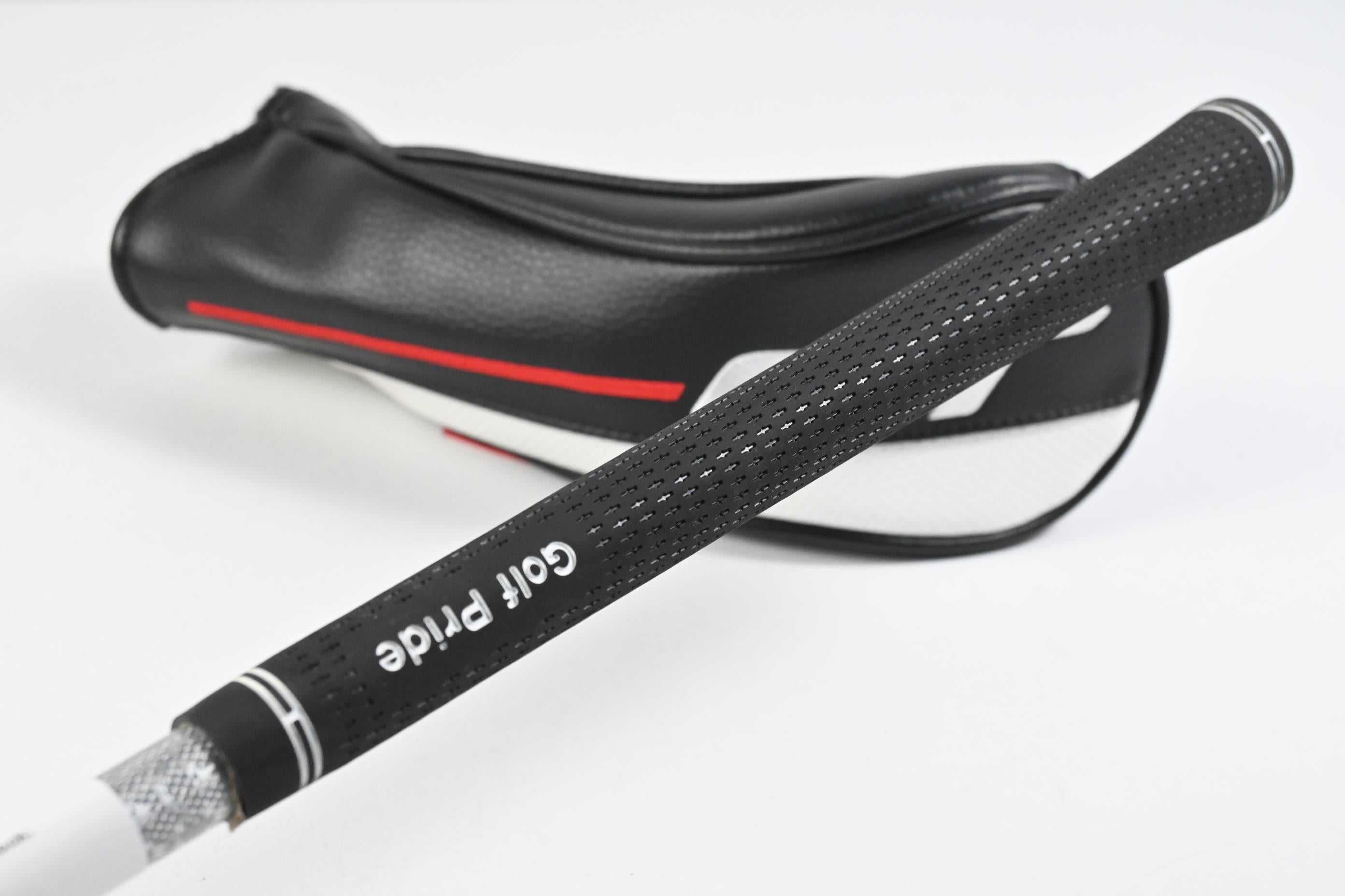 Titleist GT1 #4 Hybrid / 20 Degree / Stiff Flex Tensei AV Raw Blue 65 Shaft