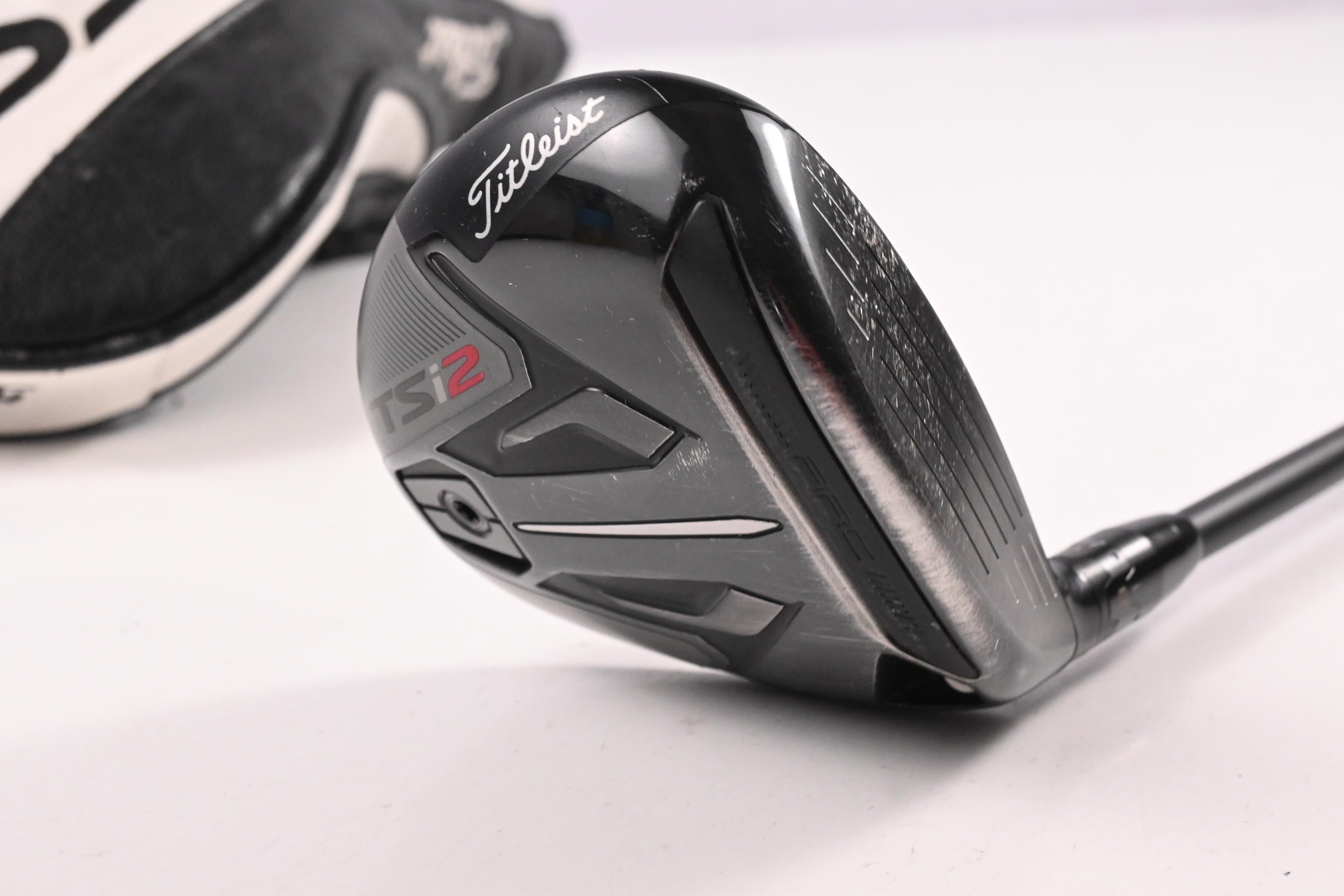 Titleist TSi2 #3 Wood / 16.5 Degree / Regular Flex Kuro Kage Black TiNi 55 Shaft