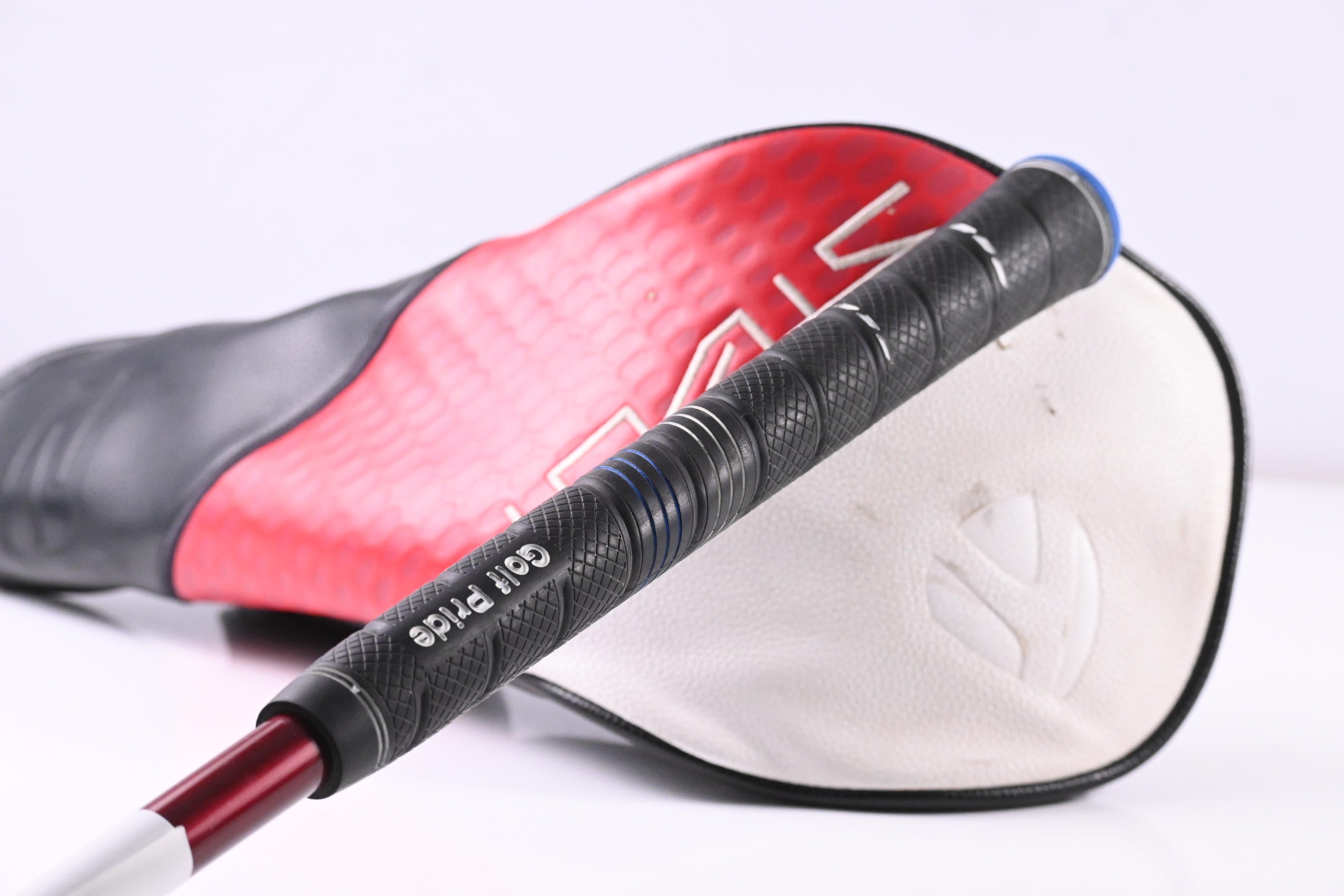 Taylormade Stealth 2 Driver / 10.5 Degree / Stiff Flex Ventus TR Red 5 Shaft