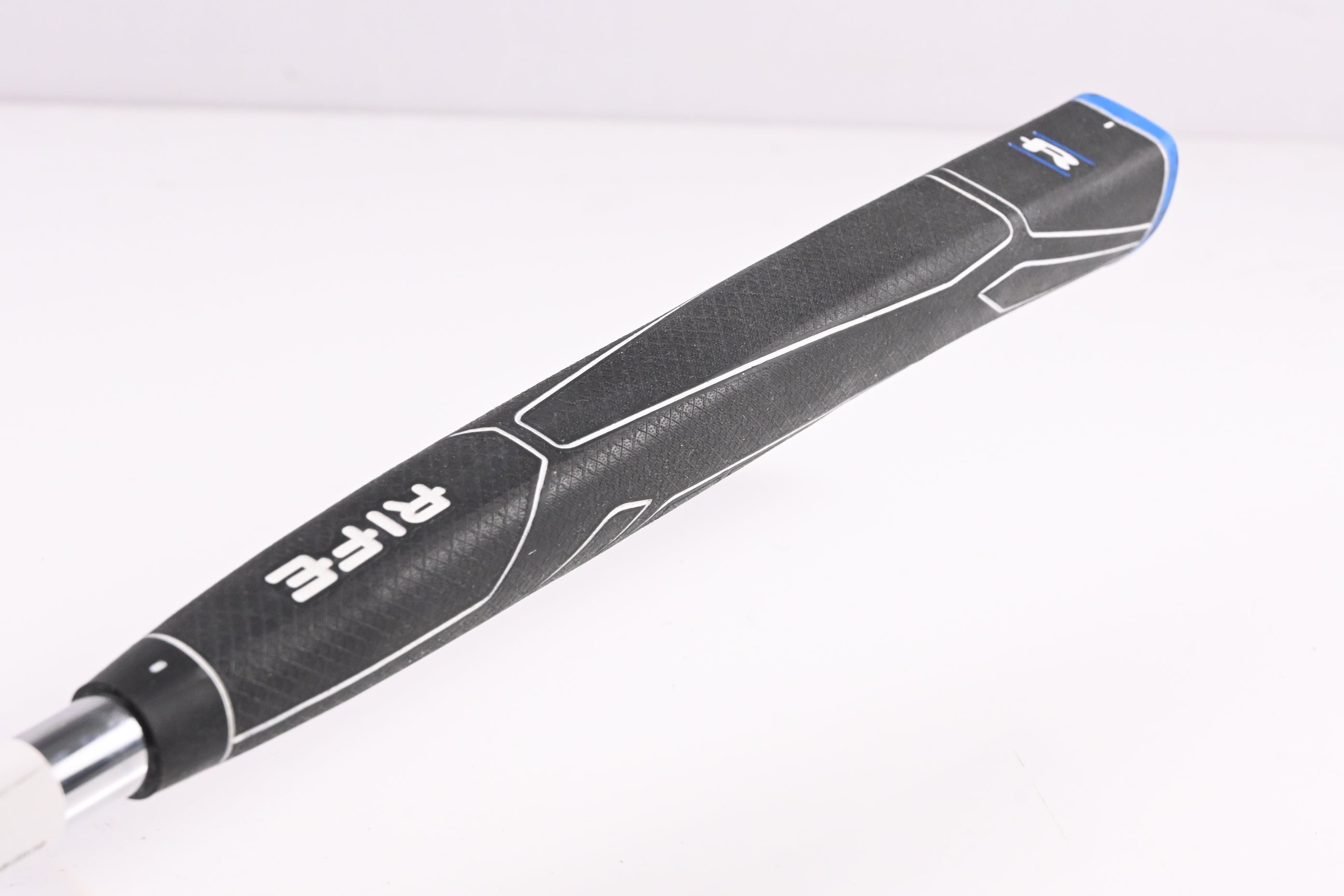 Wilson Infinite Windy City Putter / 34.5 Inch