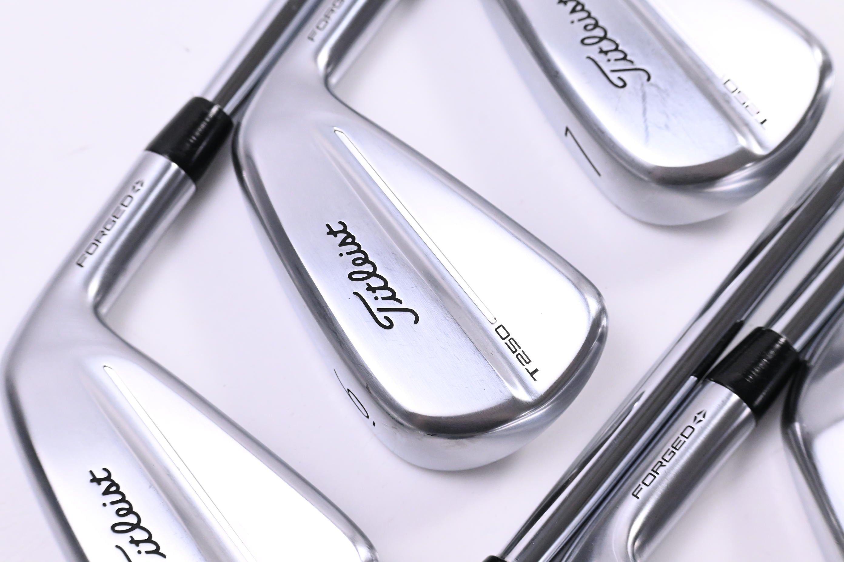 Titleist T250 2025 Irons / 5-PW+48° / Stiff Flex True Temper AMT Black Shafts