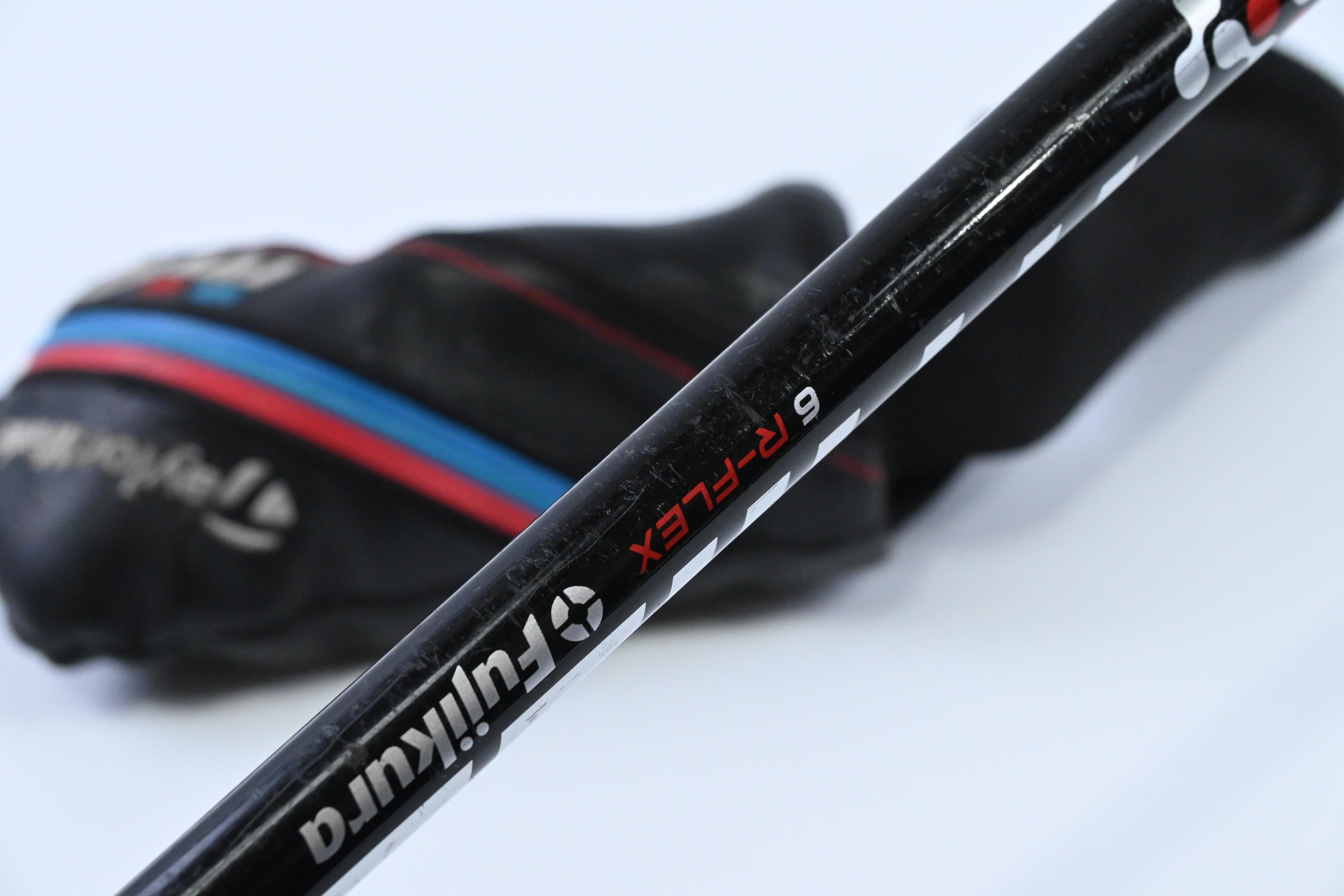 Left Hand Taylormade M4 #4 Hybrid / 22 Degree / Regular Flex Atmos Red 6