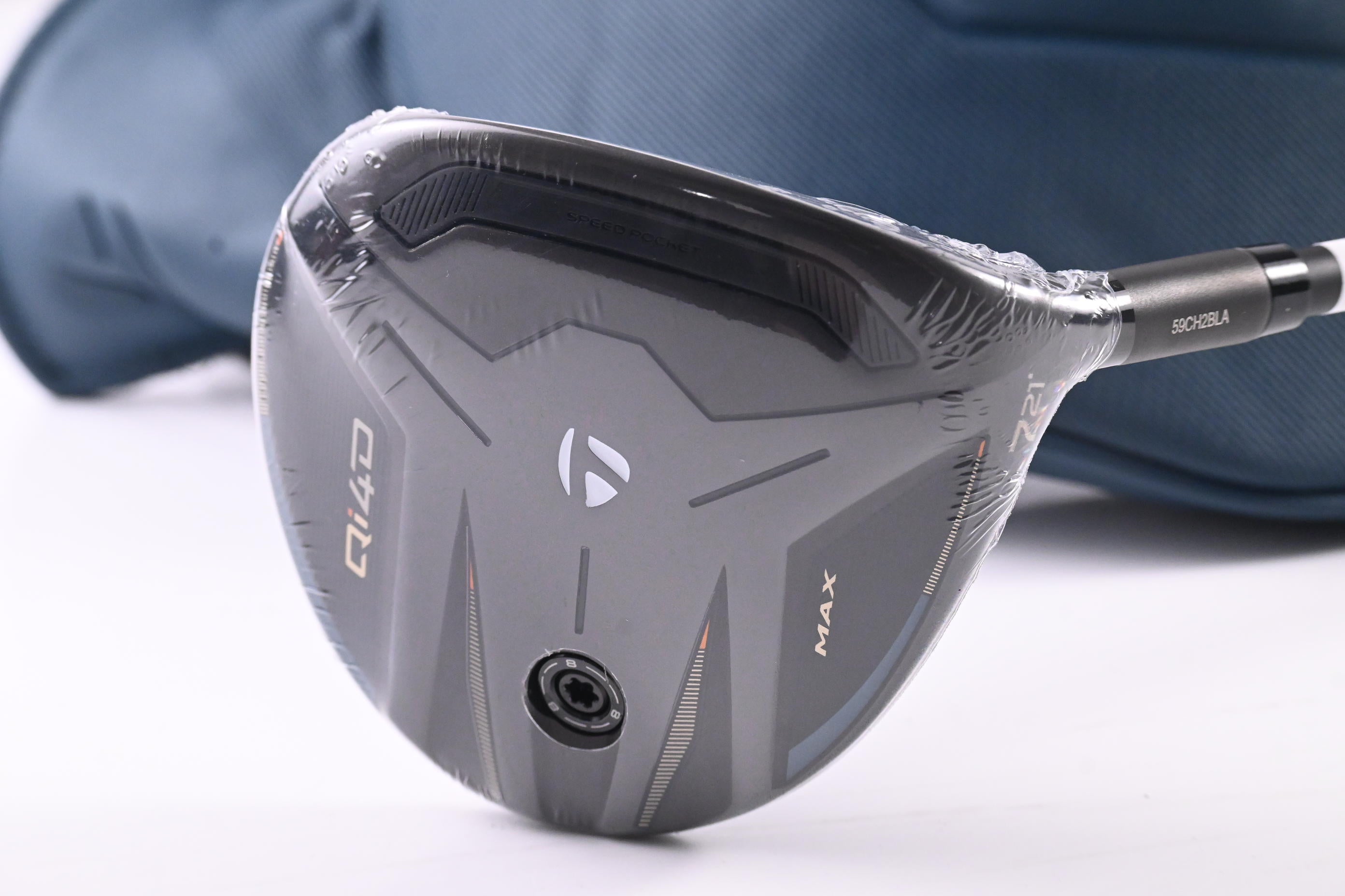 Taylormade Qi4D Max #7 Wood / 21 Degree / Regular Flex REAX 55 Shaft