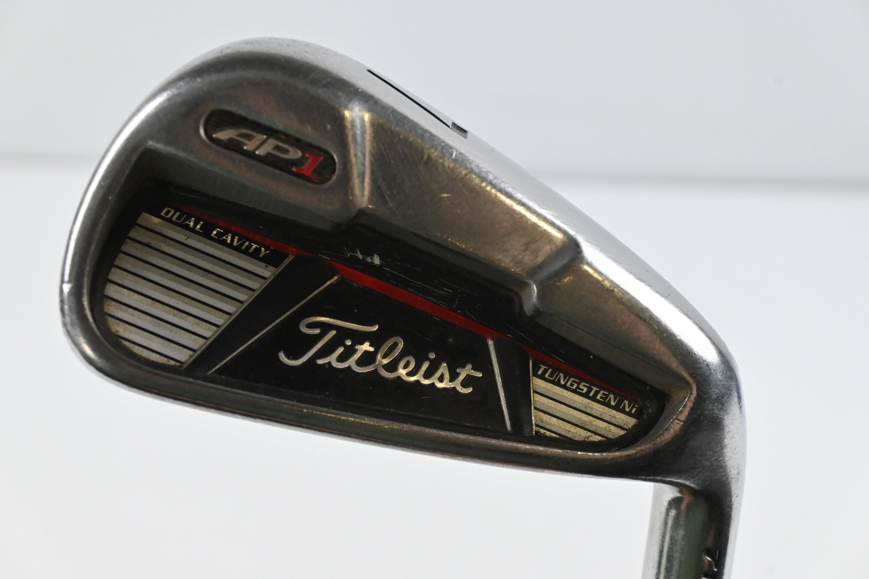 Titleist AP1 710 #7 Iron / Regular Flex NS Pro 105T Shaft