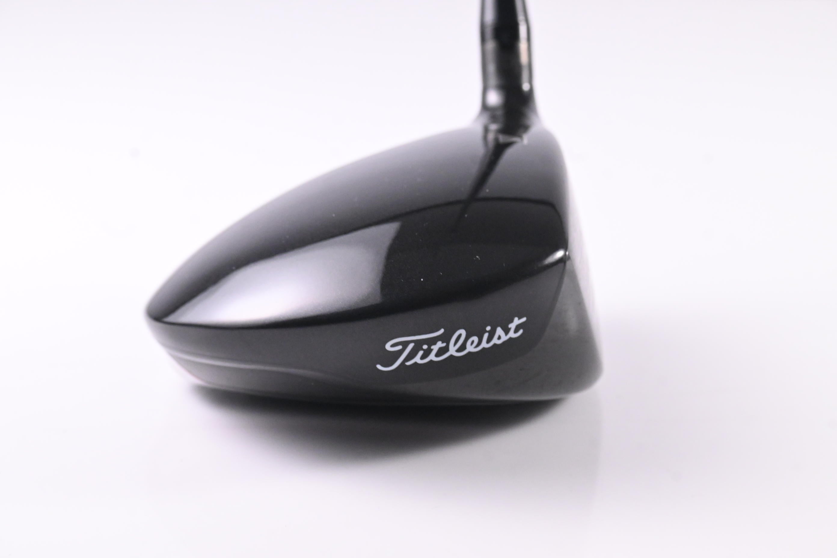 Titleist 913 D3 Driver / 8.5 Degree / Stiff Flex Diamana D+ 72 Shaft