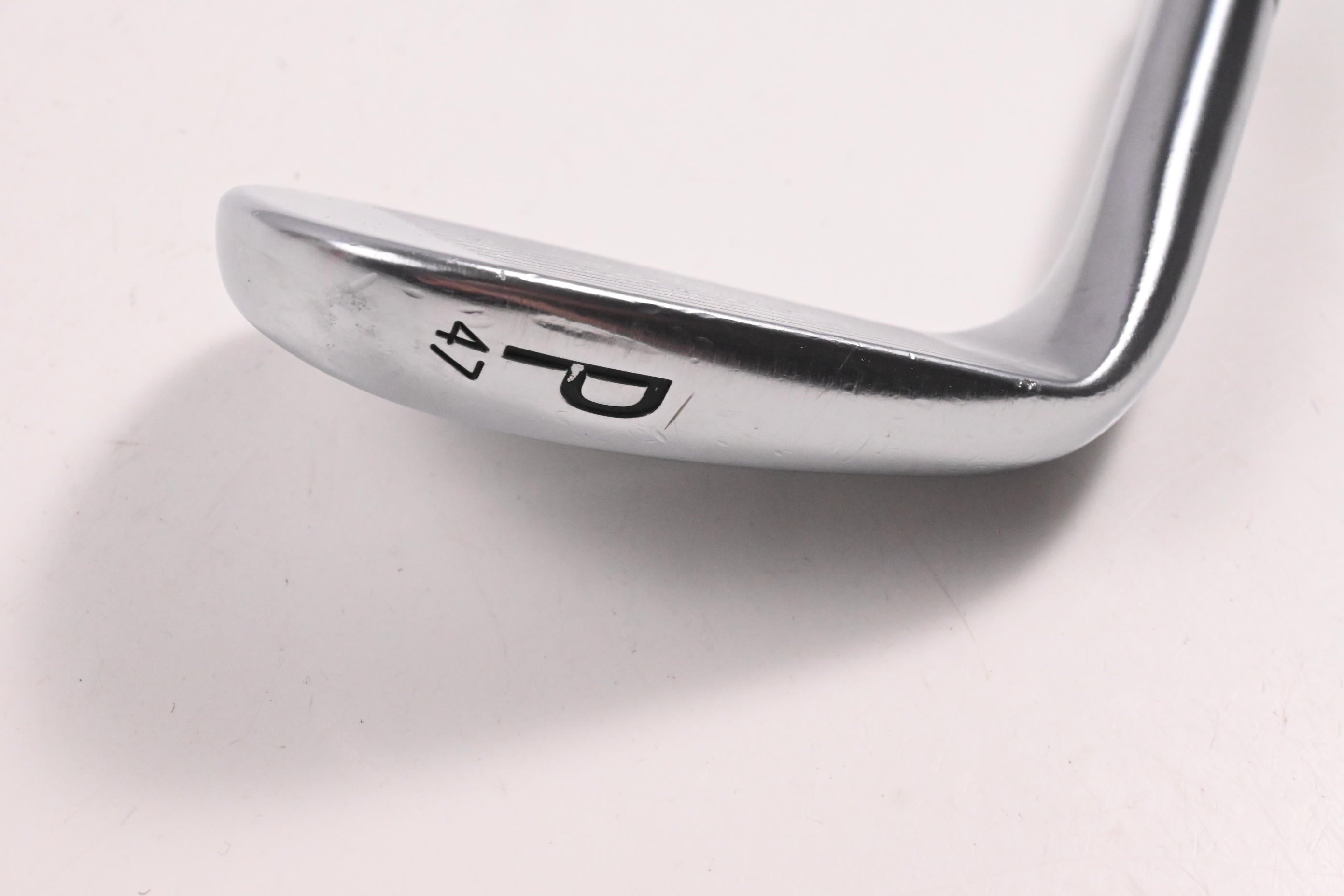Titleist 620 MB Pitching Wedge / 47 Degree / Stiff Flex N.S.PRO Modus 3 Tour 105