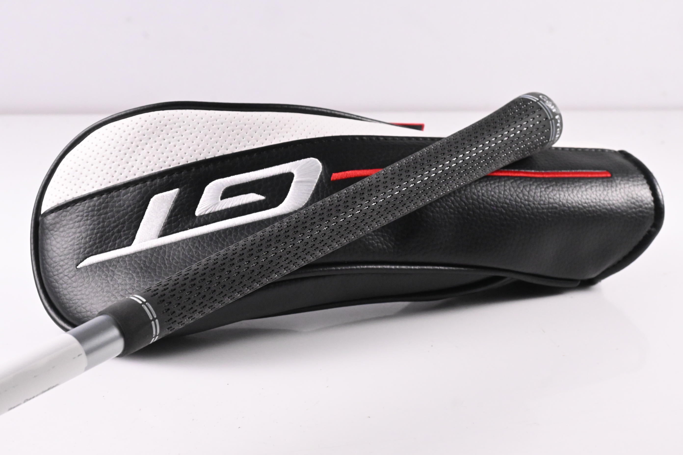 Titleist GT1 #5 Wood / 18 Degree / Regular Flex Fujikura Air Speeder 40 Shaft