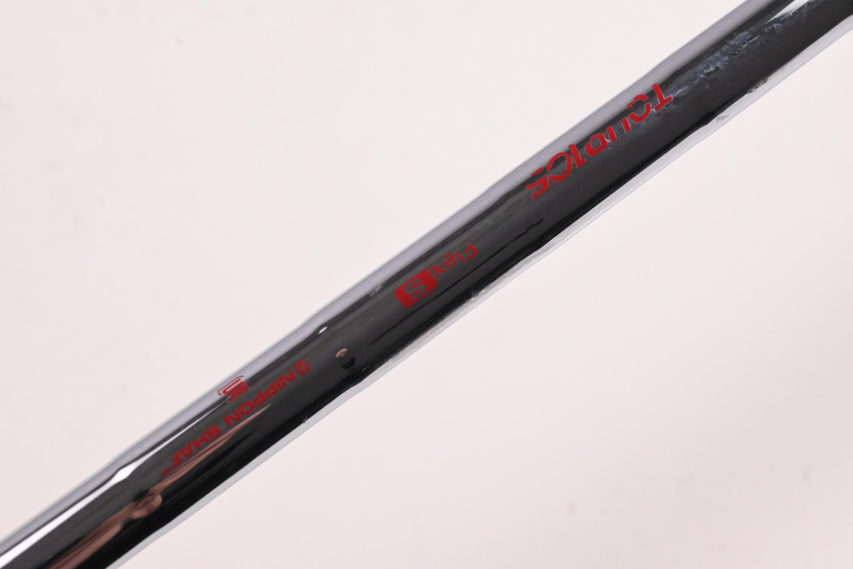 Titleist 620 MB Pitching Wedge / 47 Degree / Stiff Flex N.S.PRO Modus 3 Tour 105