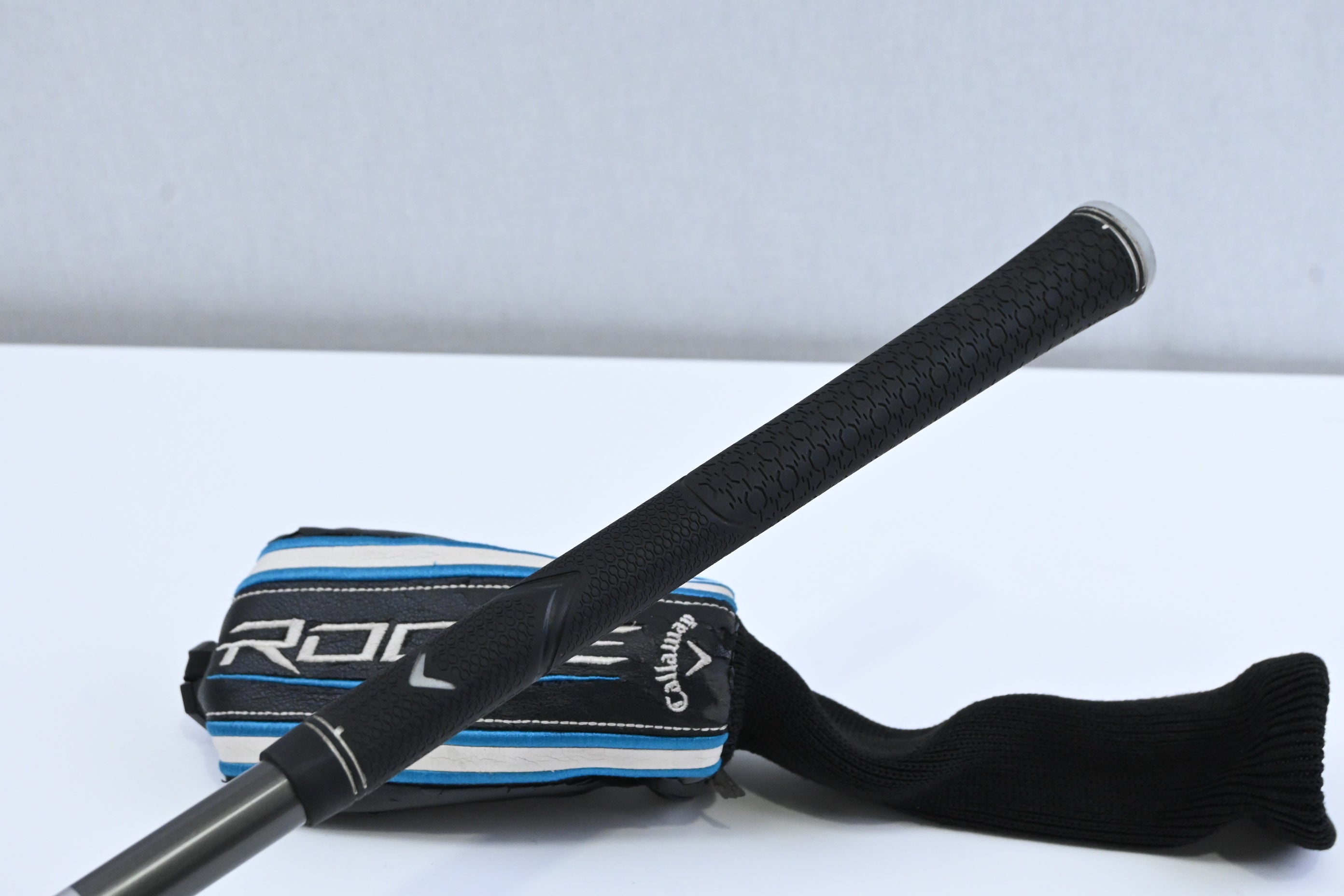 Callaway Rogue #4 Hybrid / 21 Degree / Regular Flex Aldila Synergy 60 Shaft