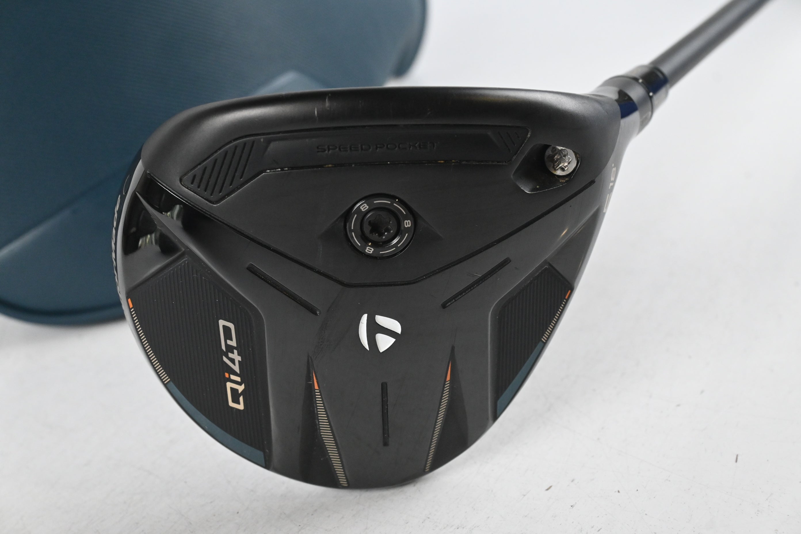 Taylormade Qi4D #5 Wood / 18 Degree / Stiff Flex Reax 65 Shaft