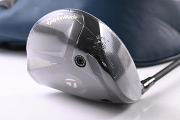 Taylormade Qi4D Driver / 10.5 Degree / Regular Flex REAX Blue 50 Shaft
