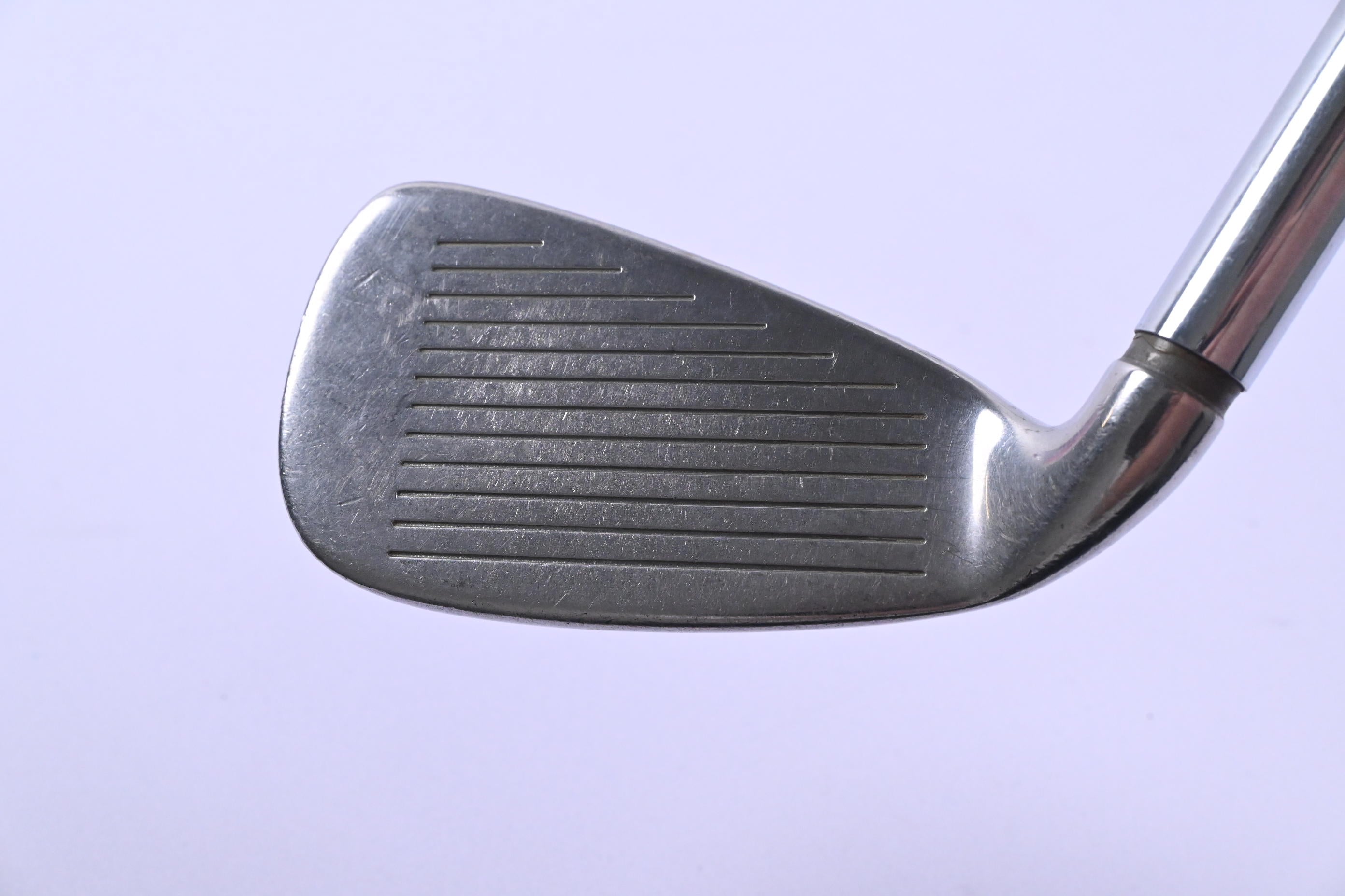 Wilson Deep Red #4 Iron / 24 Degree / Regular Flex Wilson Fat Shaft Shaft