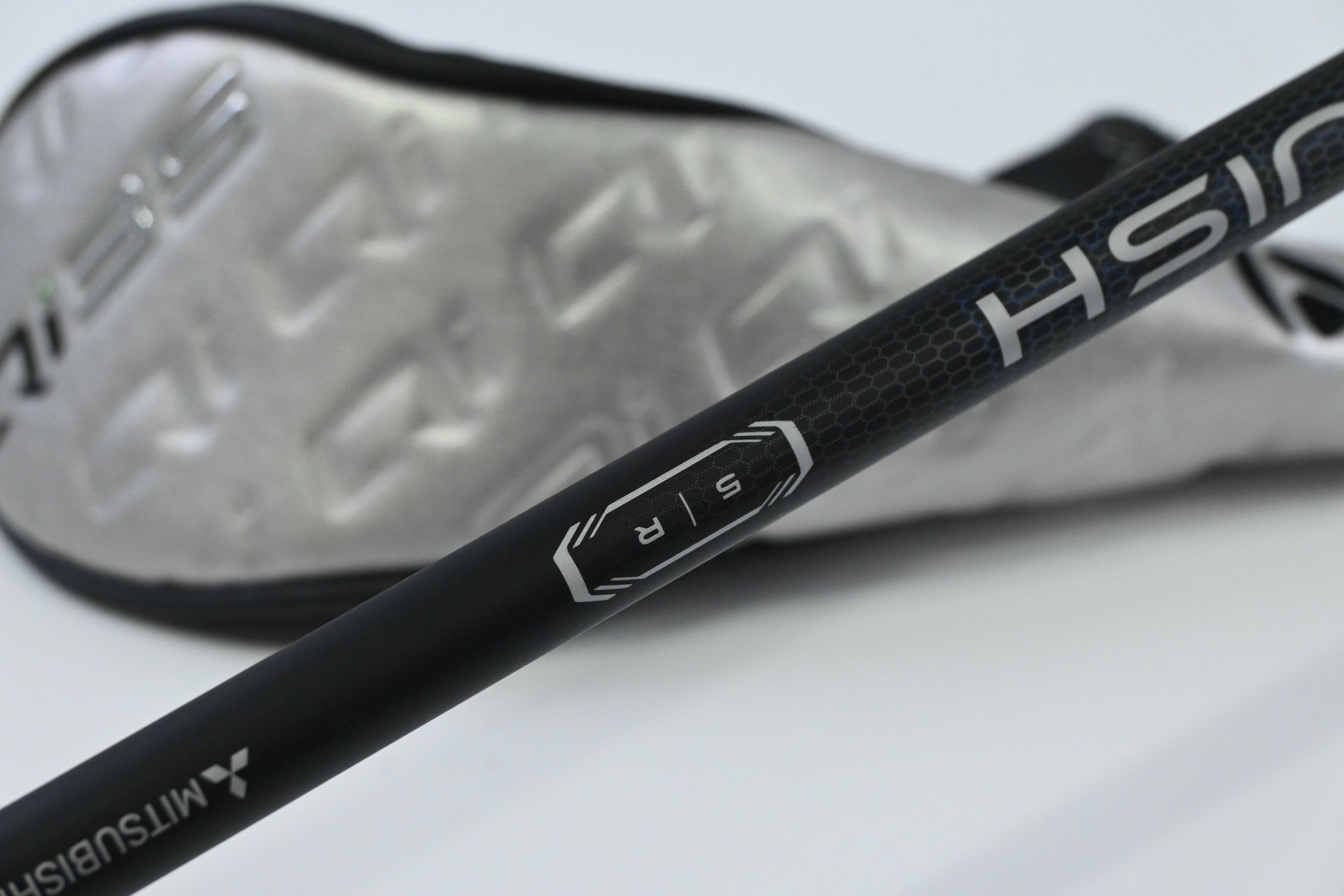 Taylormade Qi35 Max Lite #7 Hybrid / 35 Degree / Regular Flex Vanquish 5 Shaft
