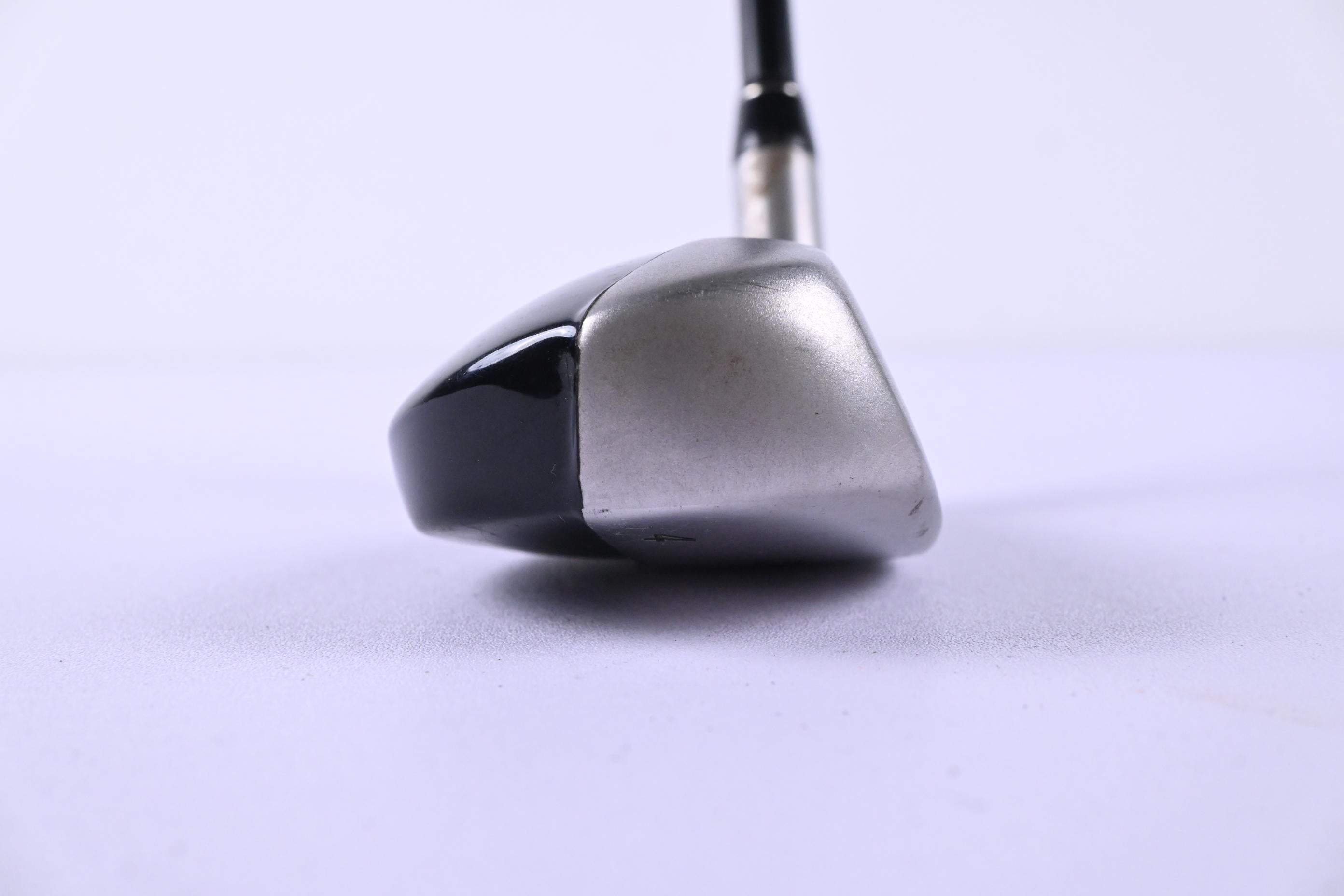 Taylormade Rescue Mid #4 Hybrid / 22 Degree / Regular Flex Taylormade Ultralite