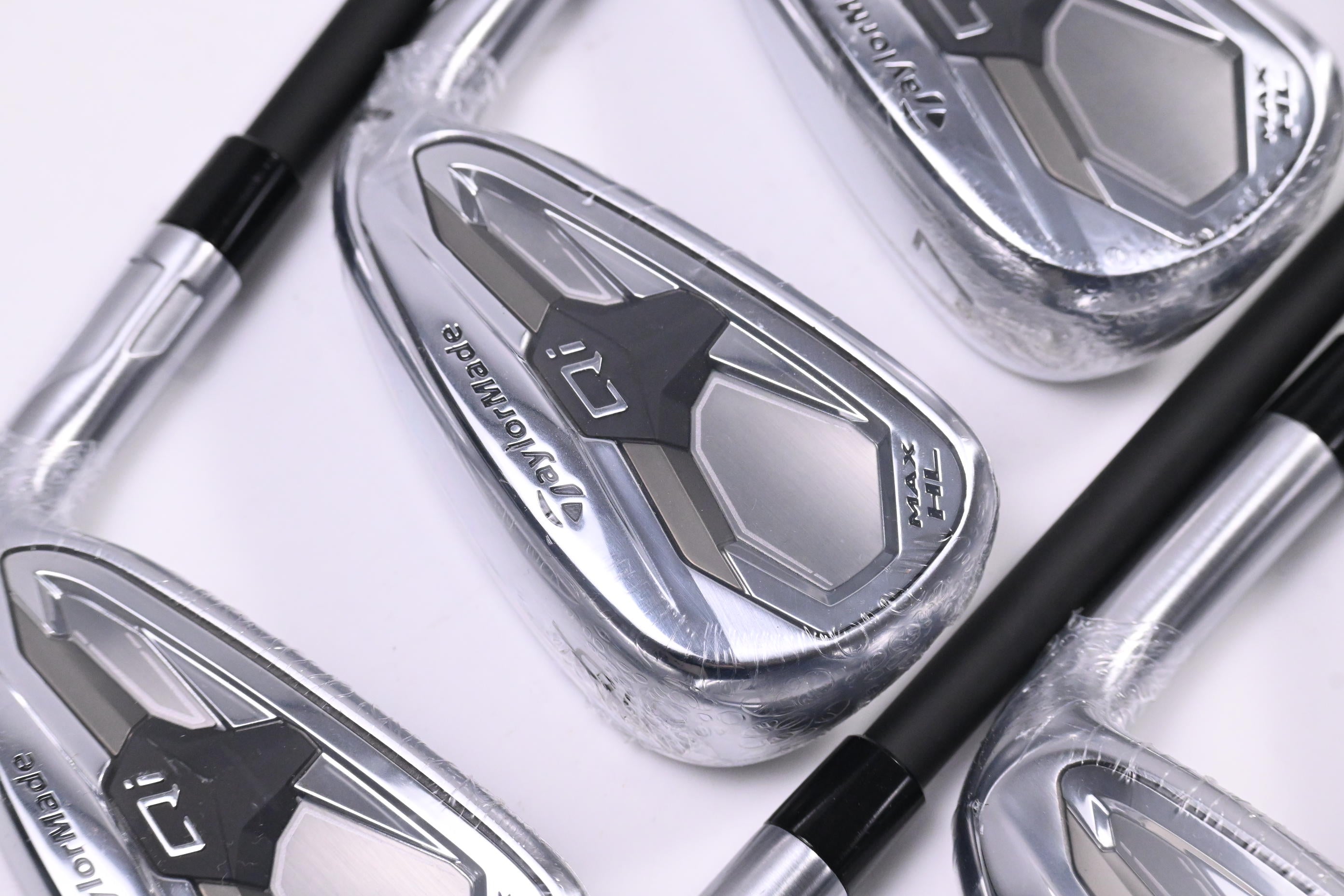 Taylormade Qi Max HL Irons / 5-PW+AW+SW / Regular Flex KBS MAX HL 50 Shafts