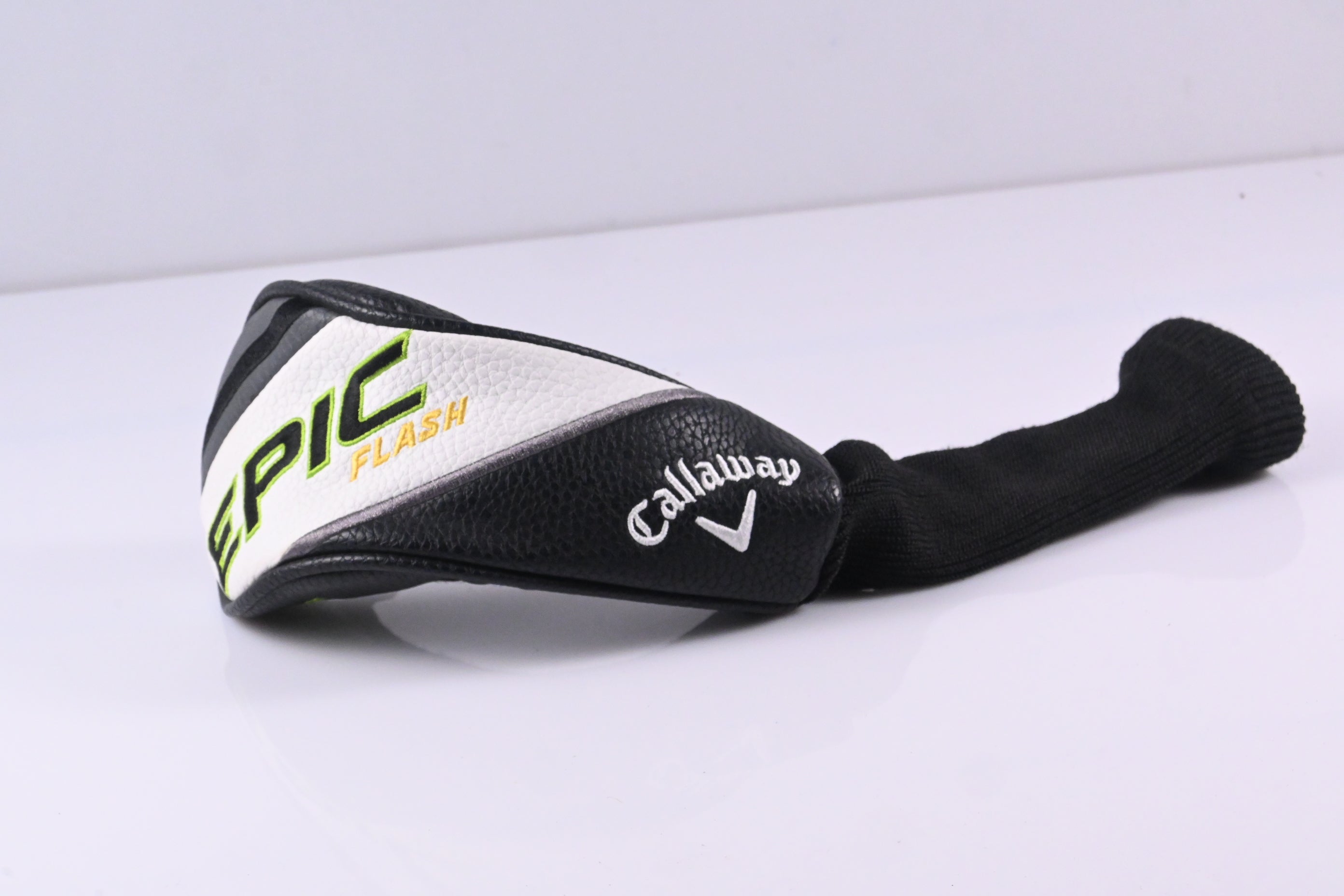 Left Hand Callaway Epic Flash #4 Hybrid / 21 Degree / Regular Flex Tensei White