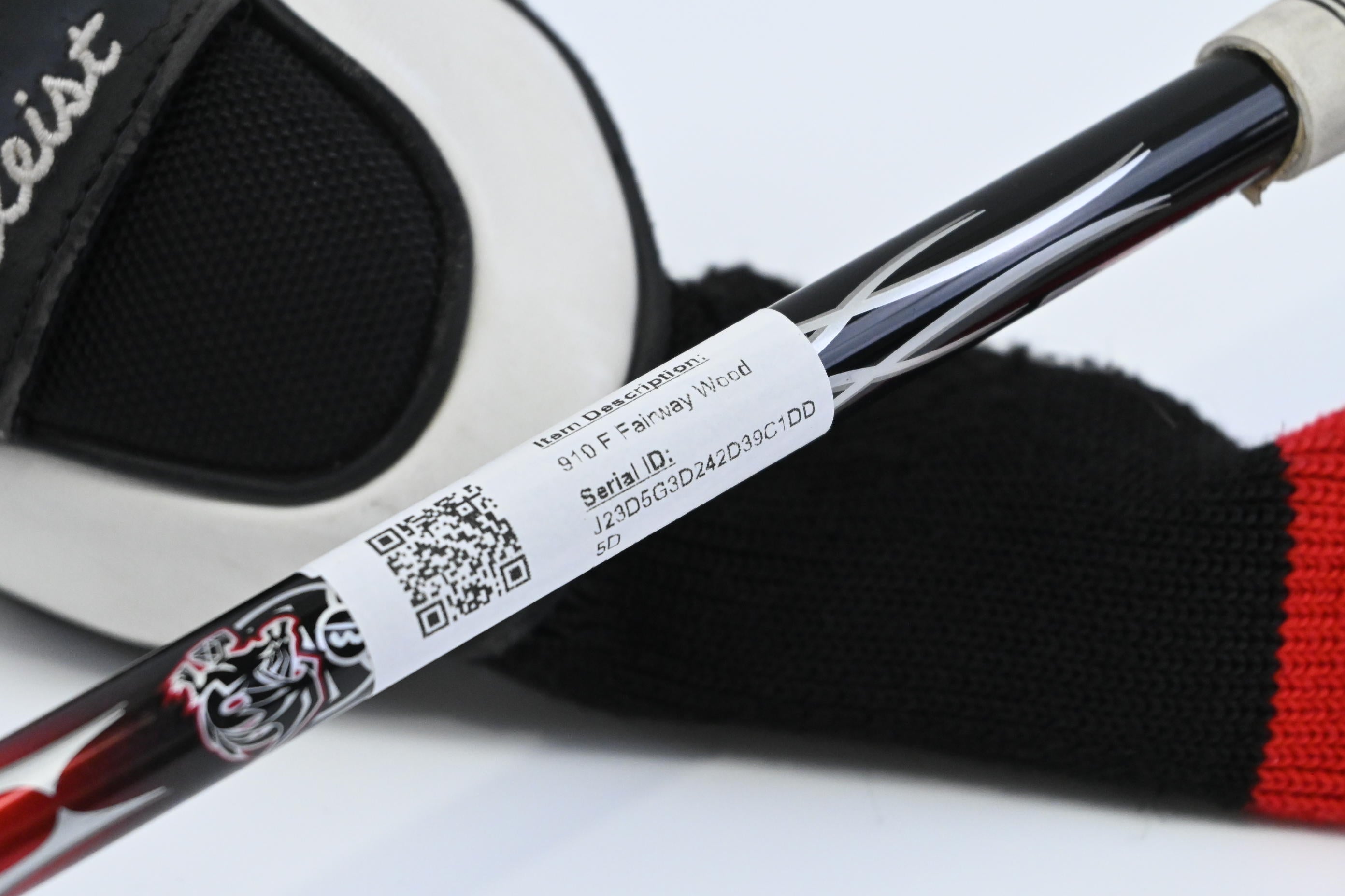 Titleist 910 F #4 Wood / 17 Degree / Regular Flex Bassara 55 Shaft