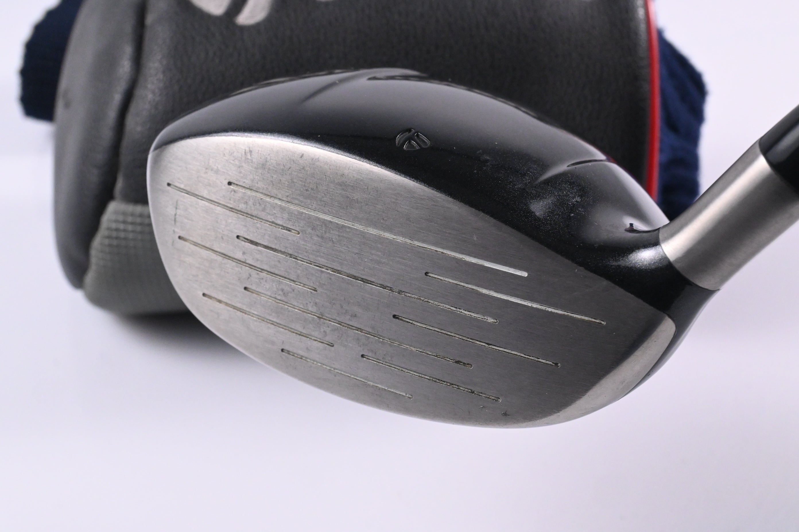 Taylormade 320 Ti Driver / 8.5 Degree / X-Flex Grafalloy ProLite 35 Shaft