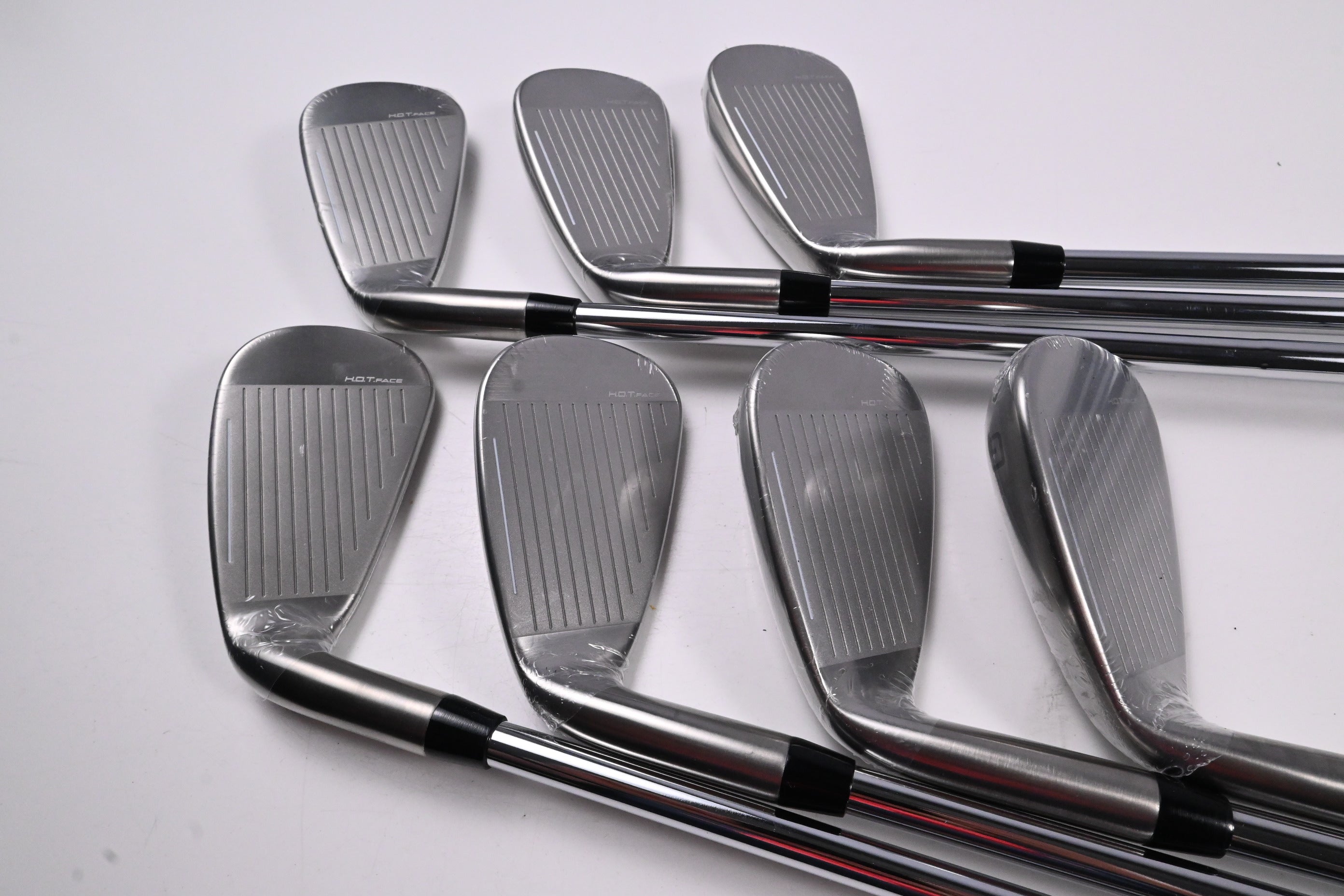 Cobra DS-Adapt Irons / 5-PW + GW / Stiff Flex KBS Tour Lite Shafts