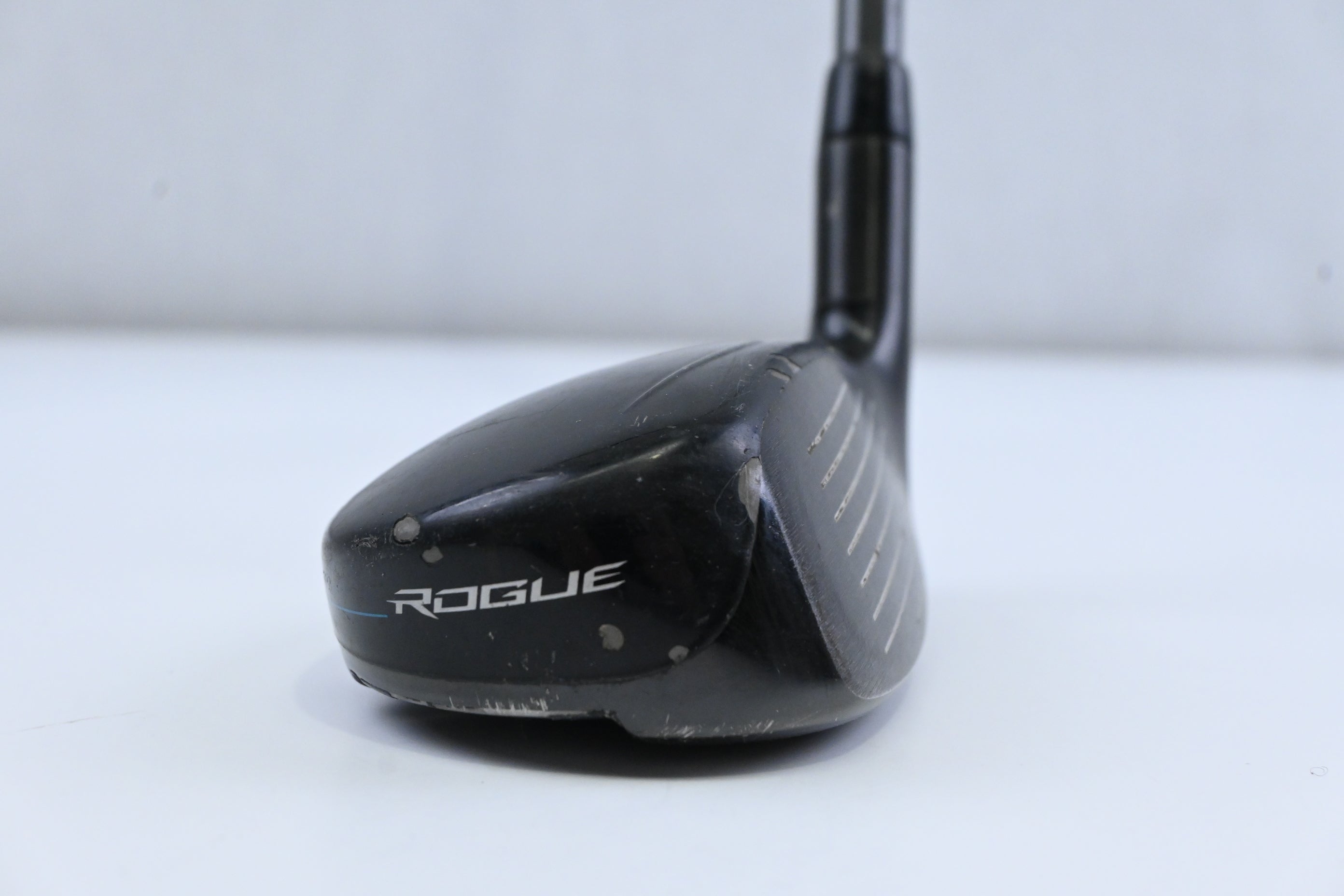 Callaway Rogue #4 Hybrid / 21 Degree / Regular Flex Aldila Synergy 60 Shaft