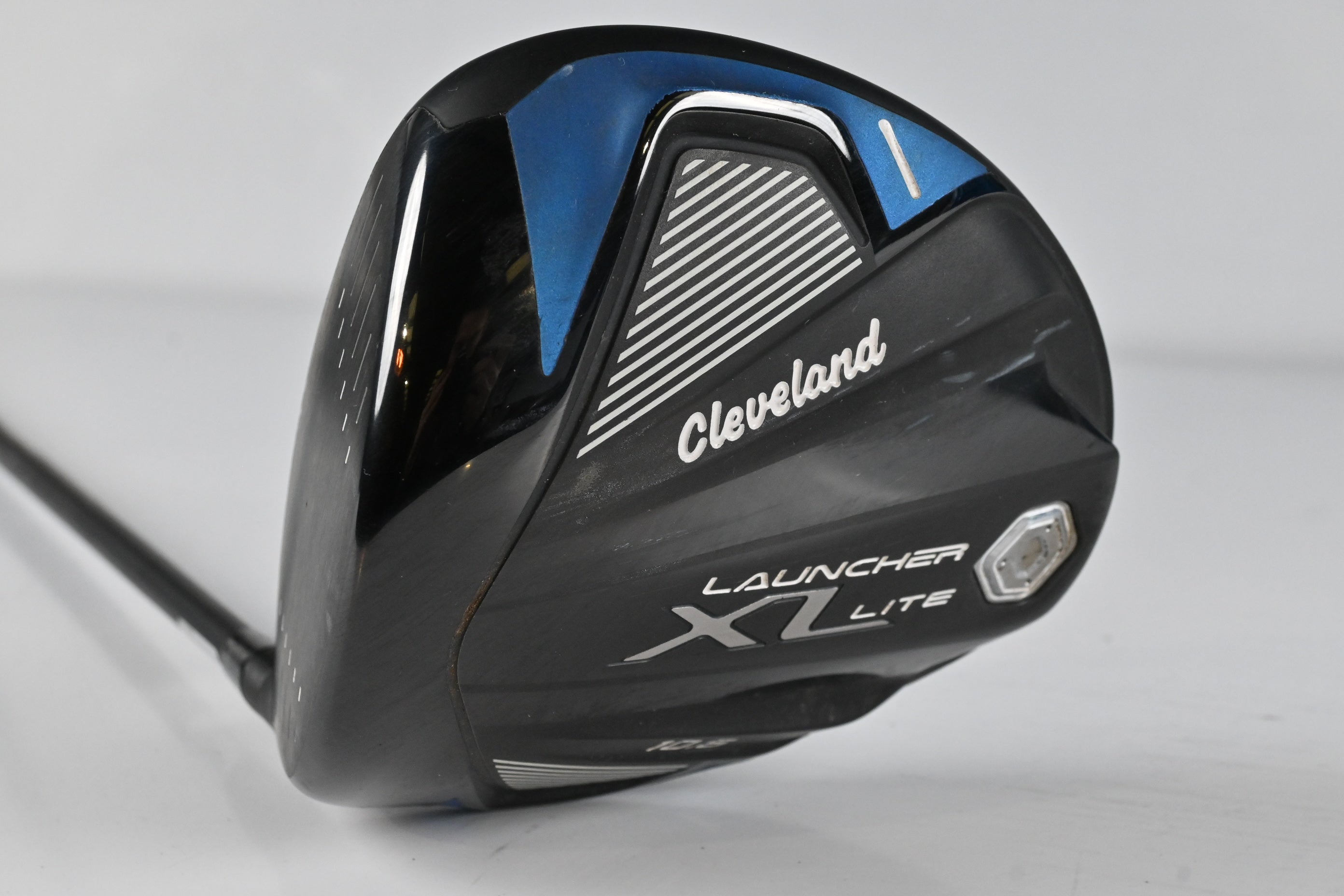 Left Hand Cleveland Launcher XL Lite Driver / 10.5 Degree / Stiff Flex Cypher 40