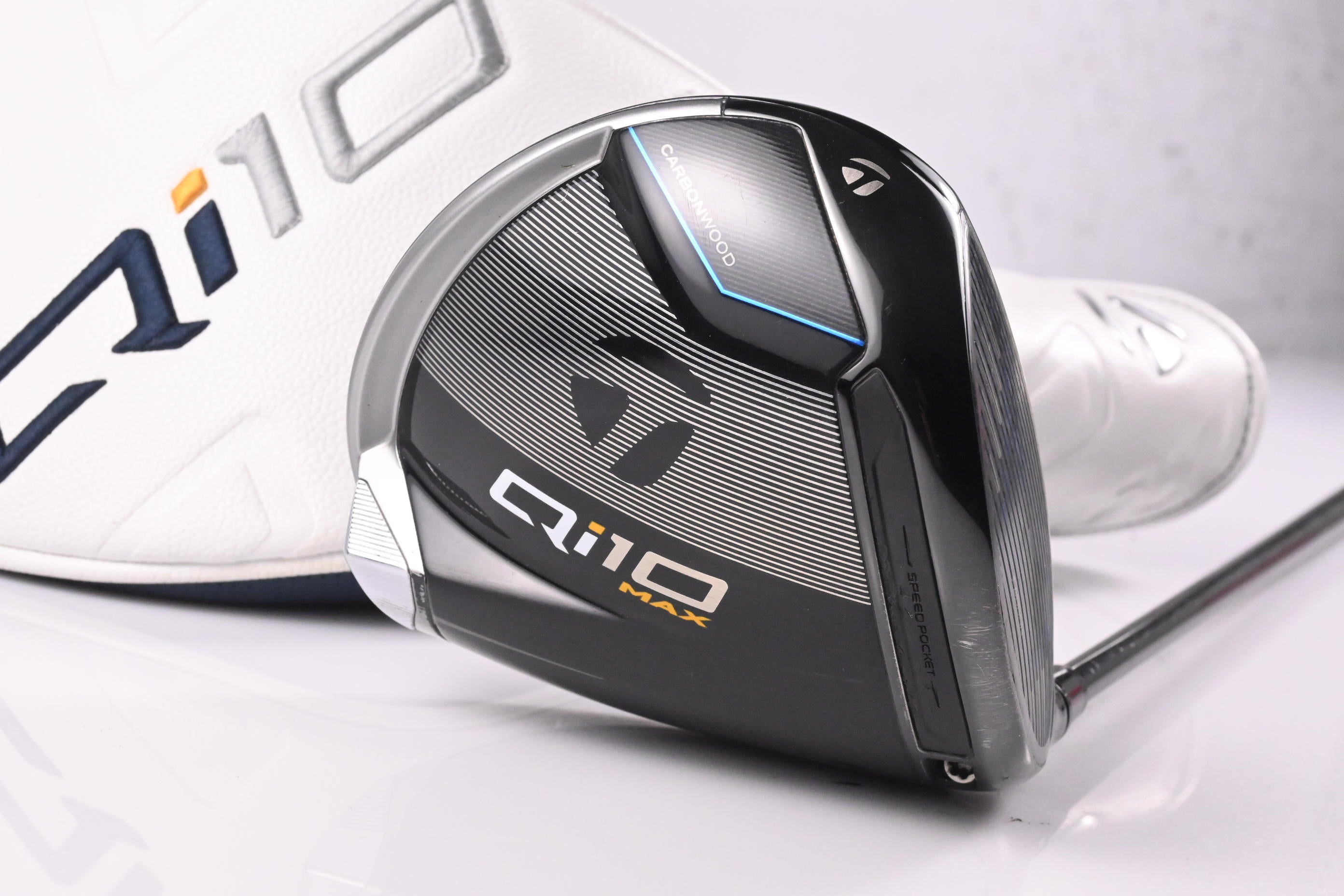 Taylormade Qi10 Max Driver / 10.5 Degree / X-Flex HZRDUS Black 70 Shaft