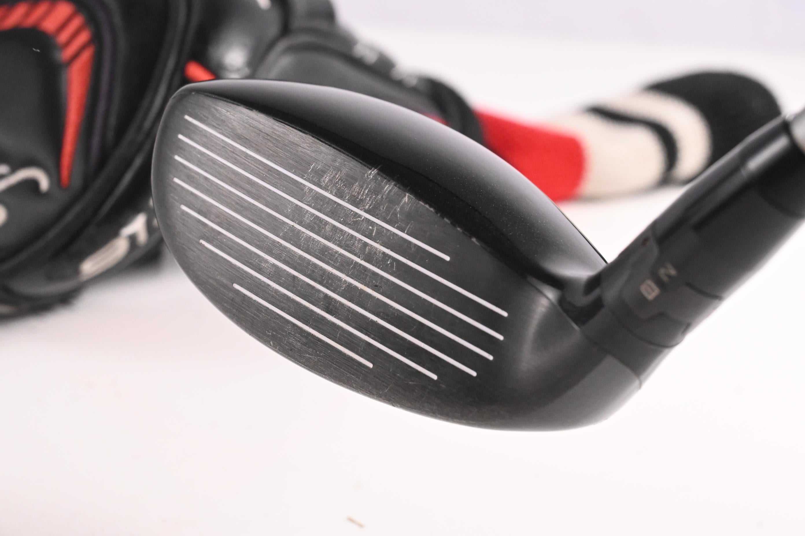 Titleist 913H #3 Hybrid / 21 Degree / Regular Flex Diamana Blue S+ 72 Shaft
